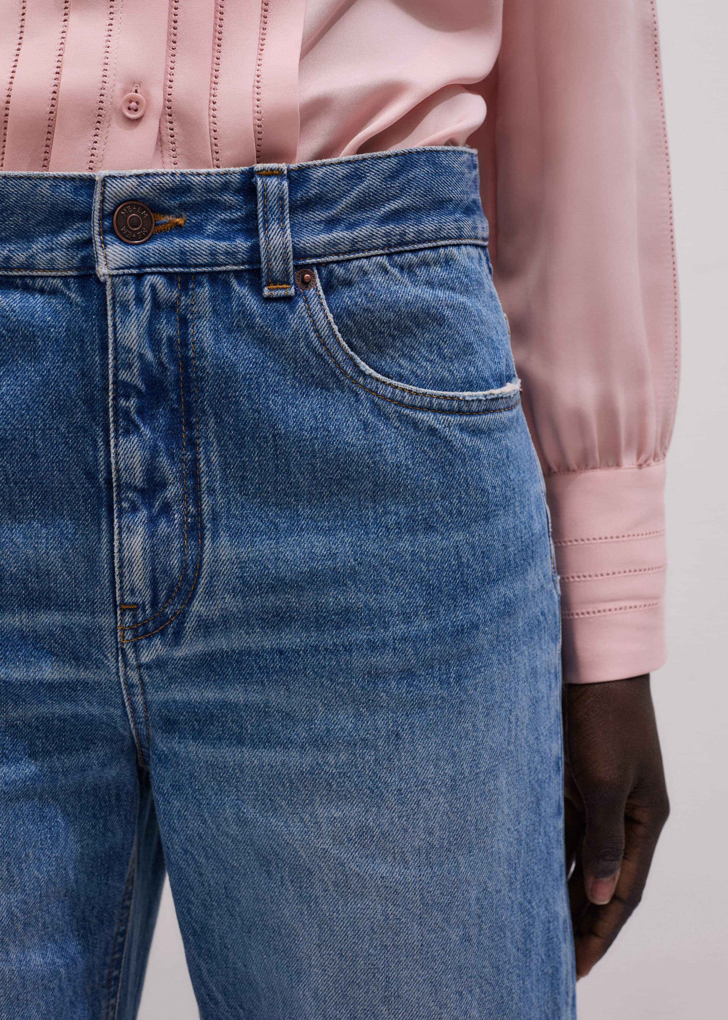 Light Blue Relaxed Straight Crop Jean meandem