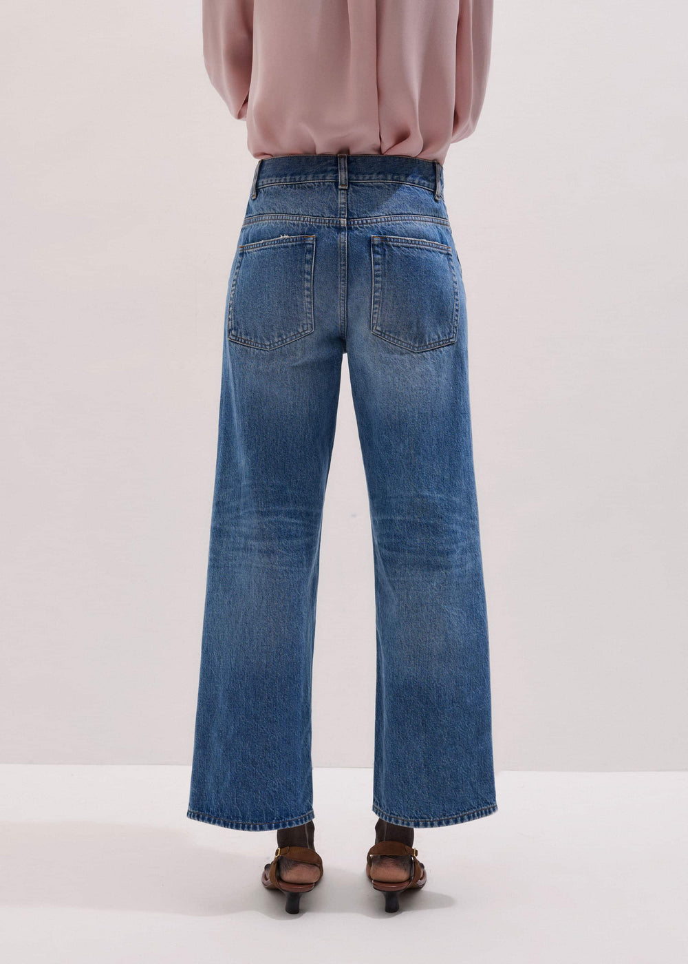 Light Blue Relaxed Straight Crop Jean meandem