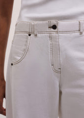 White Relaxed Engineered Jean meandem