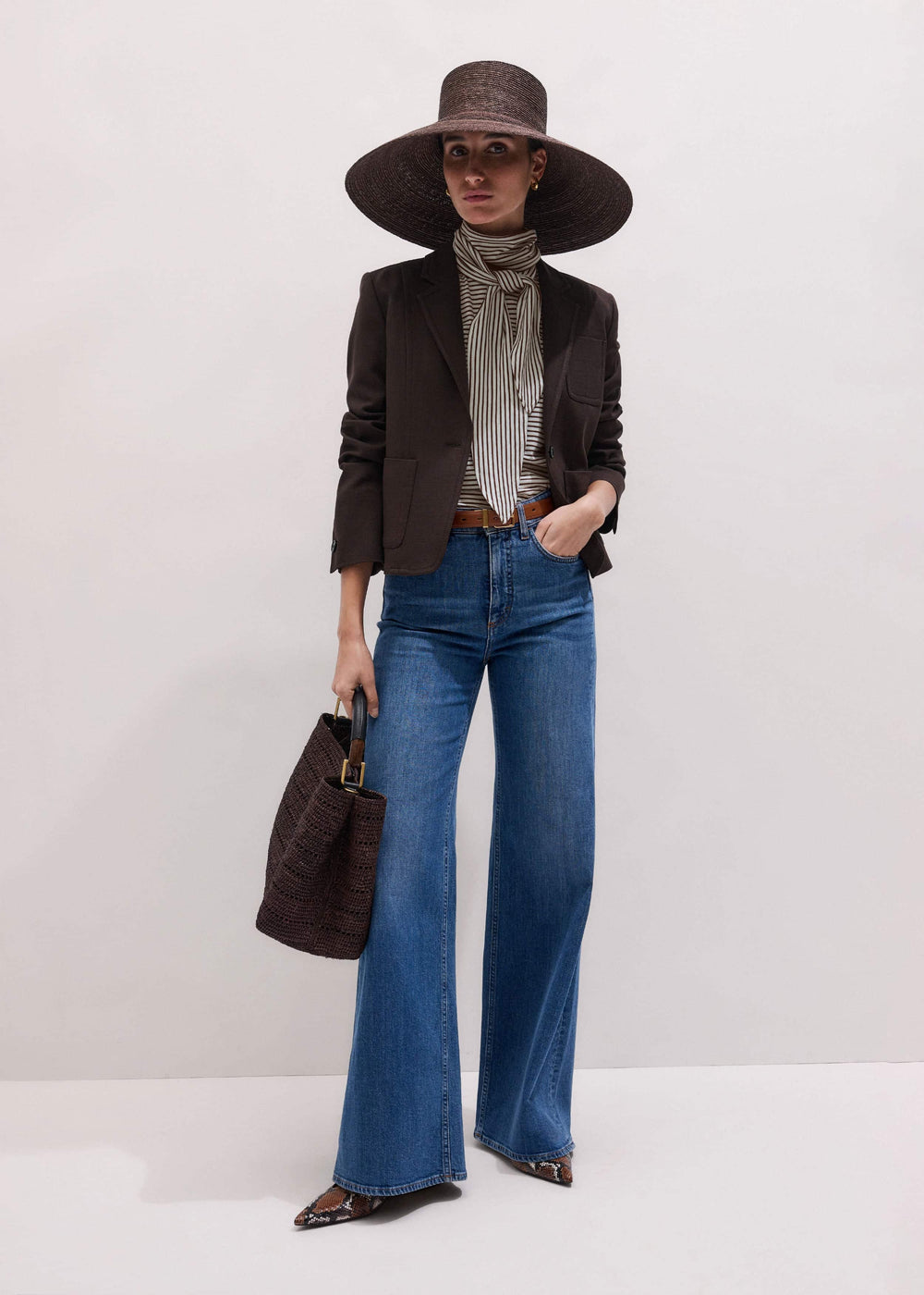 Blue Super Flare Wide Jean meandem
