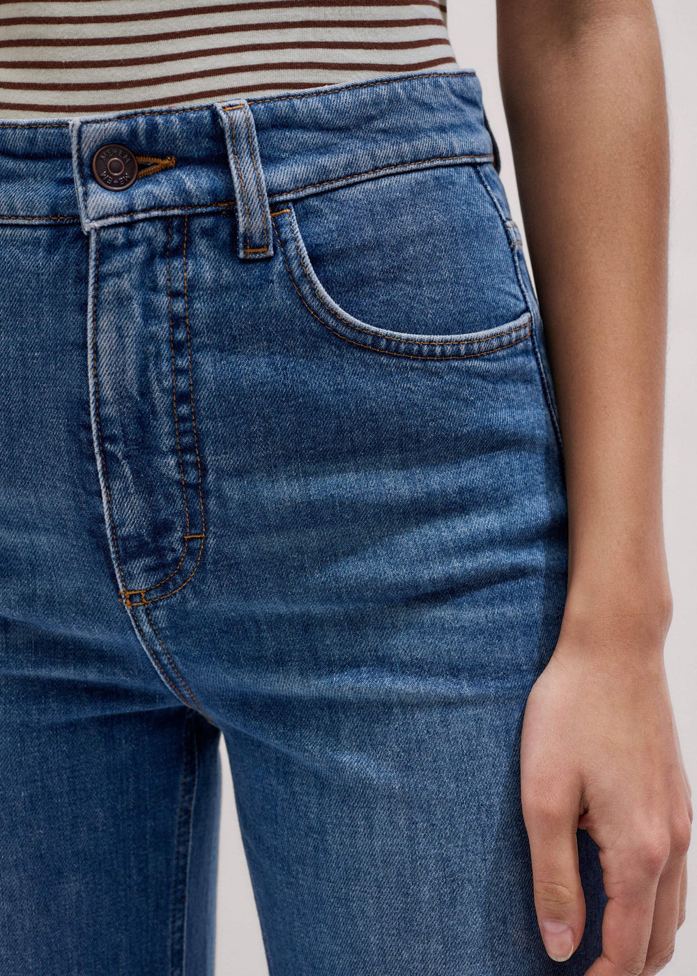 Blue Super Flare Wide Jean meandem