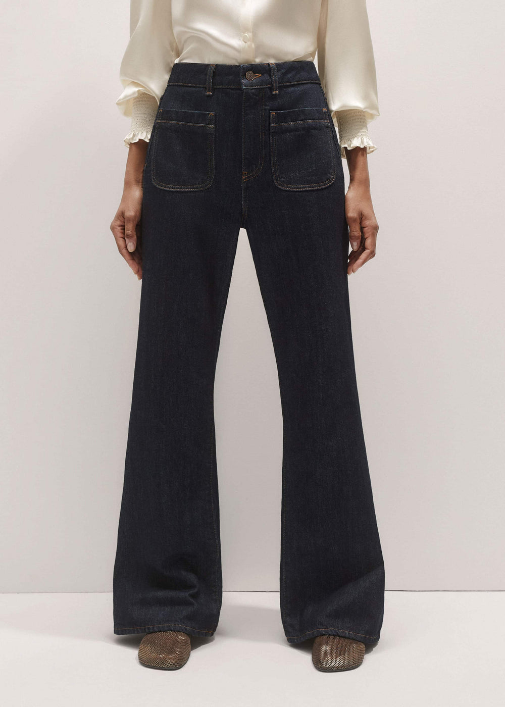 Blue Subtle Flare Jean meandem