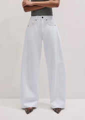 White Exaggerated Taper Jean meandem