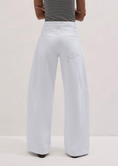 White Exaggerated Taper Jean meandem