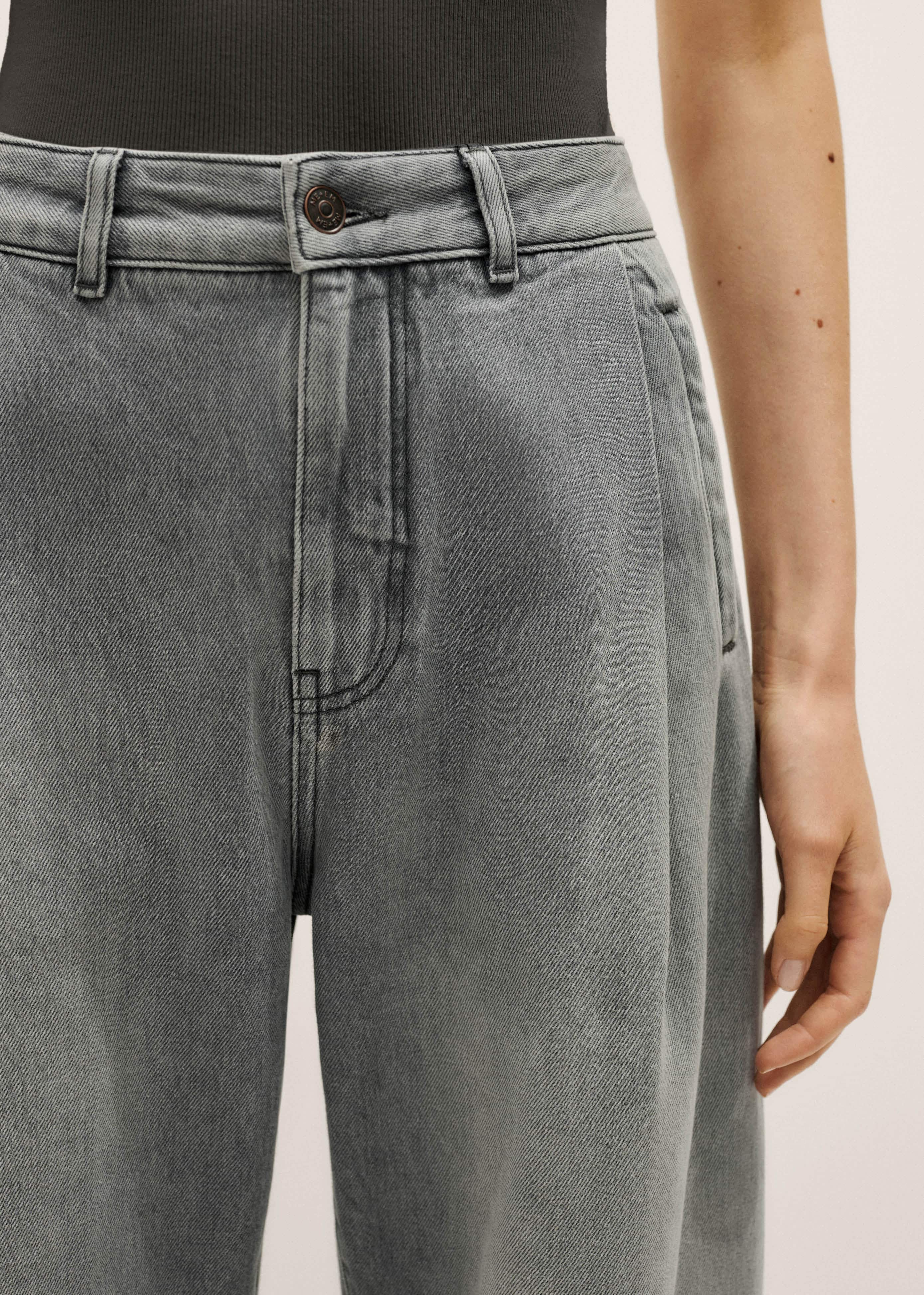 Gray Clever Jean meandem