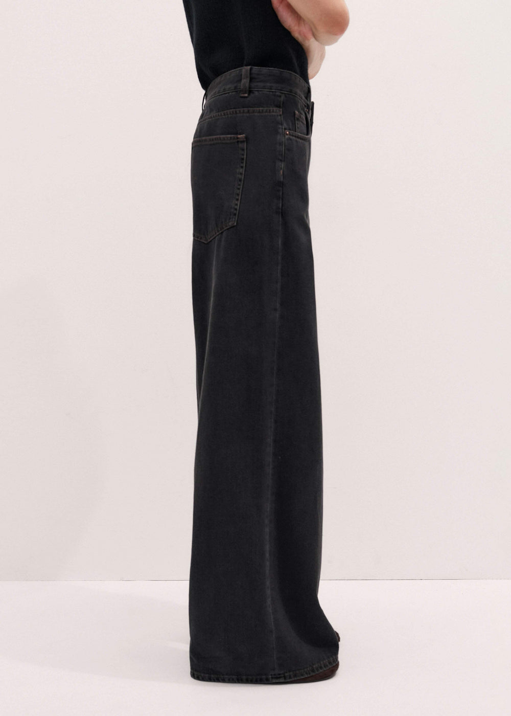 Black Every-Wear Baggy Jean meandem