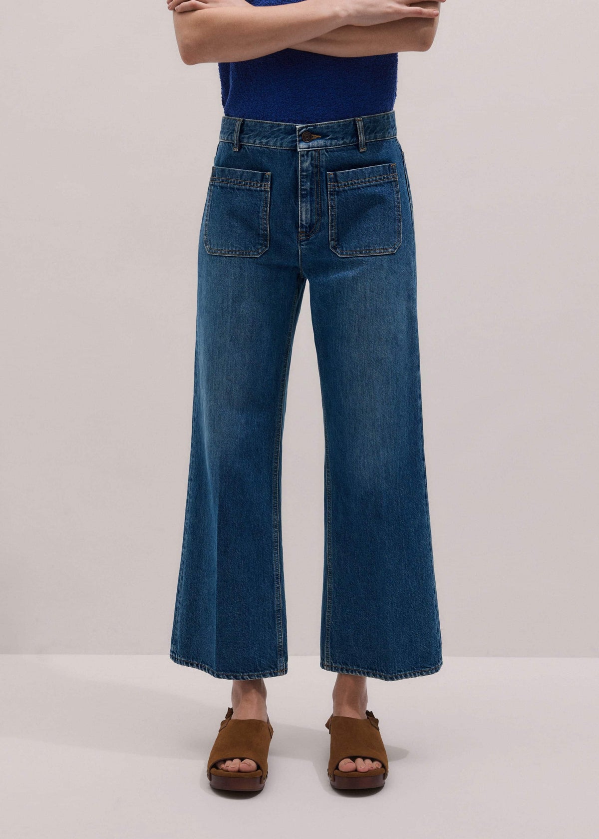 Blue Leg Elongator Crop Jean meandem