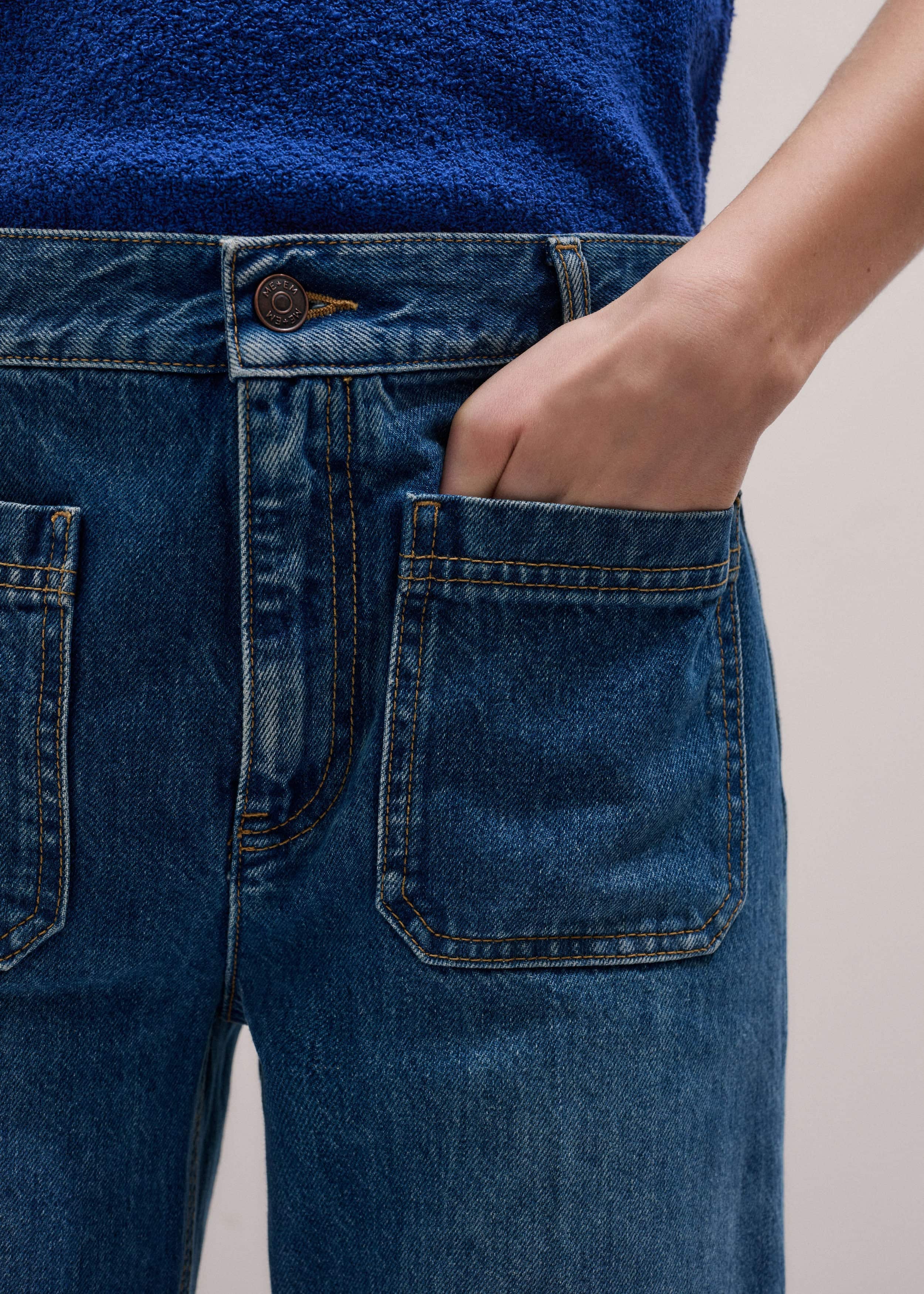 Blue Leg Elongator Crop Jean meandem