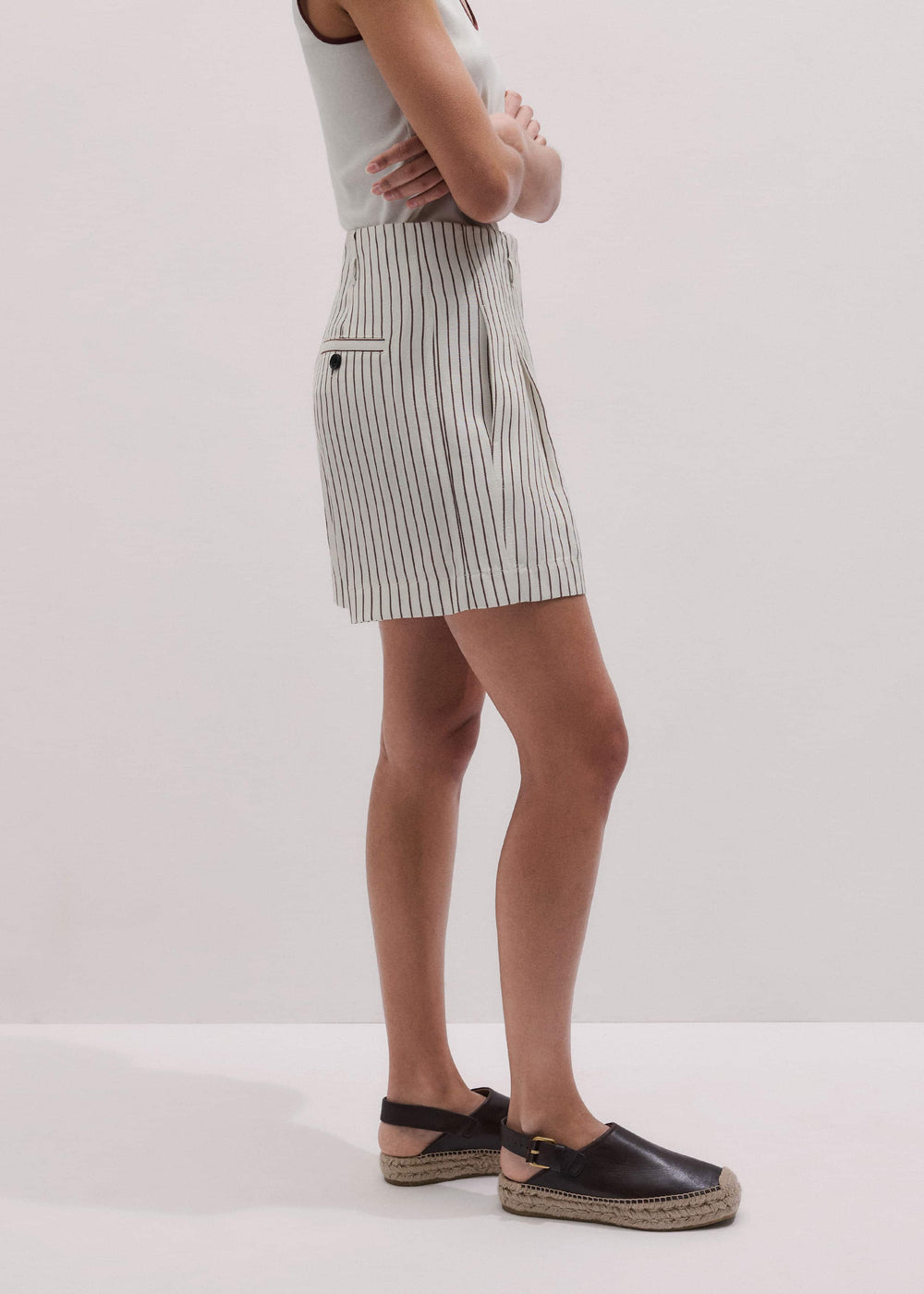Ivory Tailored Pleat Short meandem