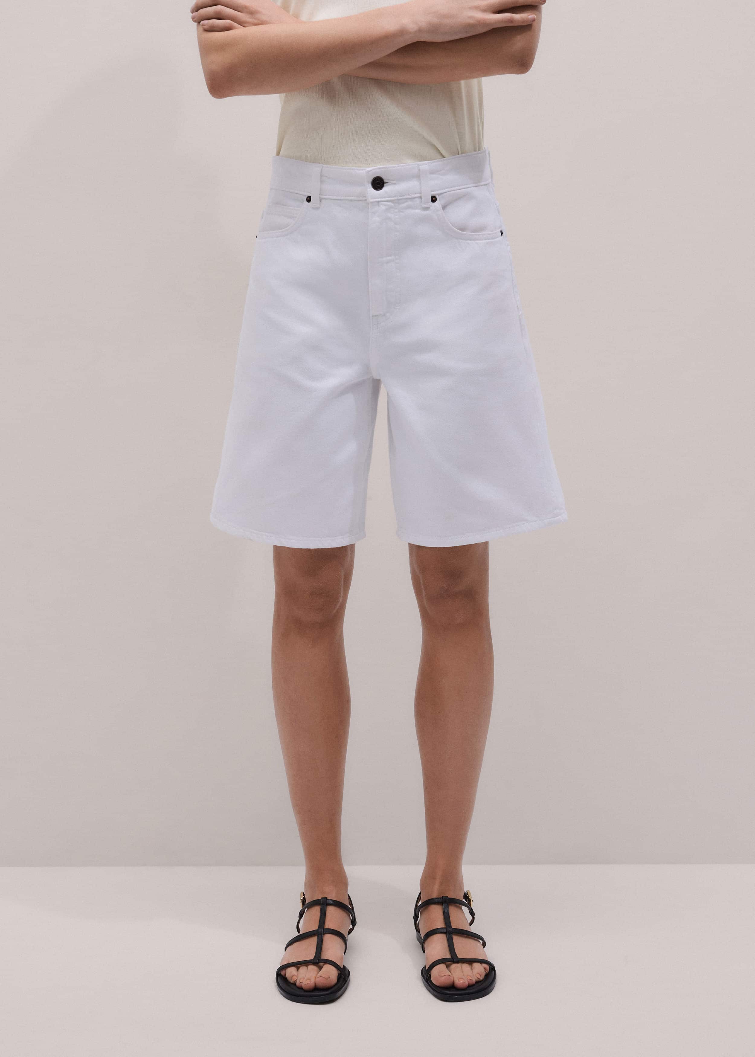 White Bermuda Short meandem