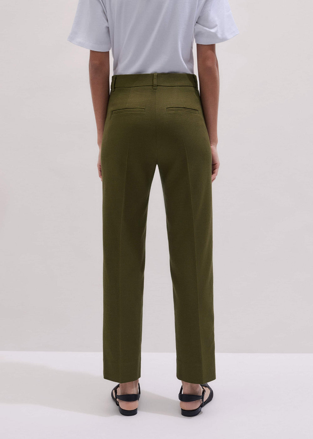 Olive Green Slim Crop Pant meandem