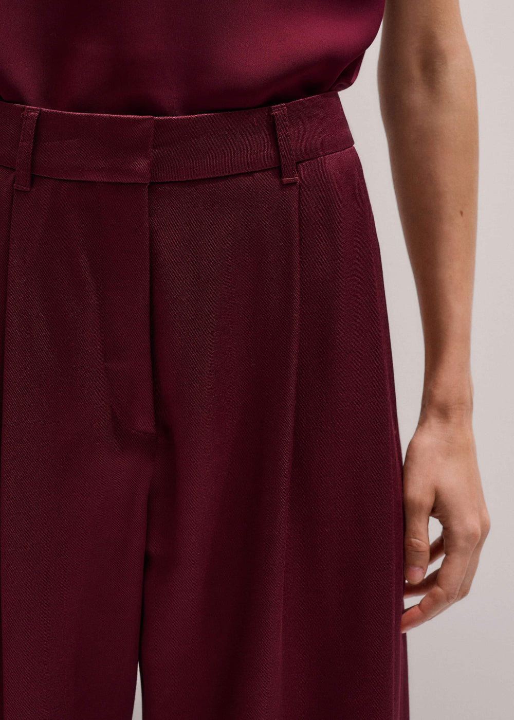 Red Wool Event Ready Pleat Straight-Leg Pant meandem