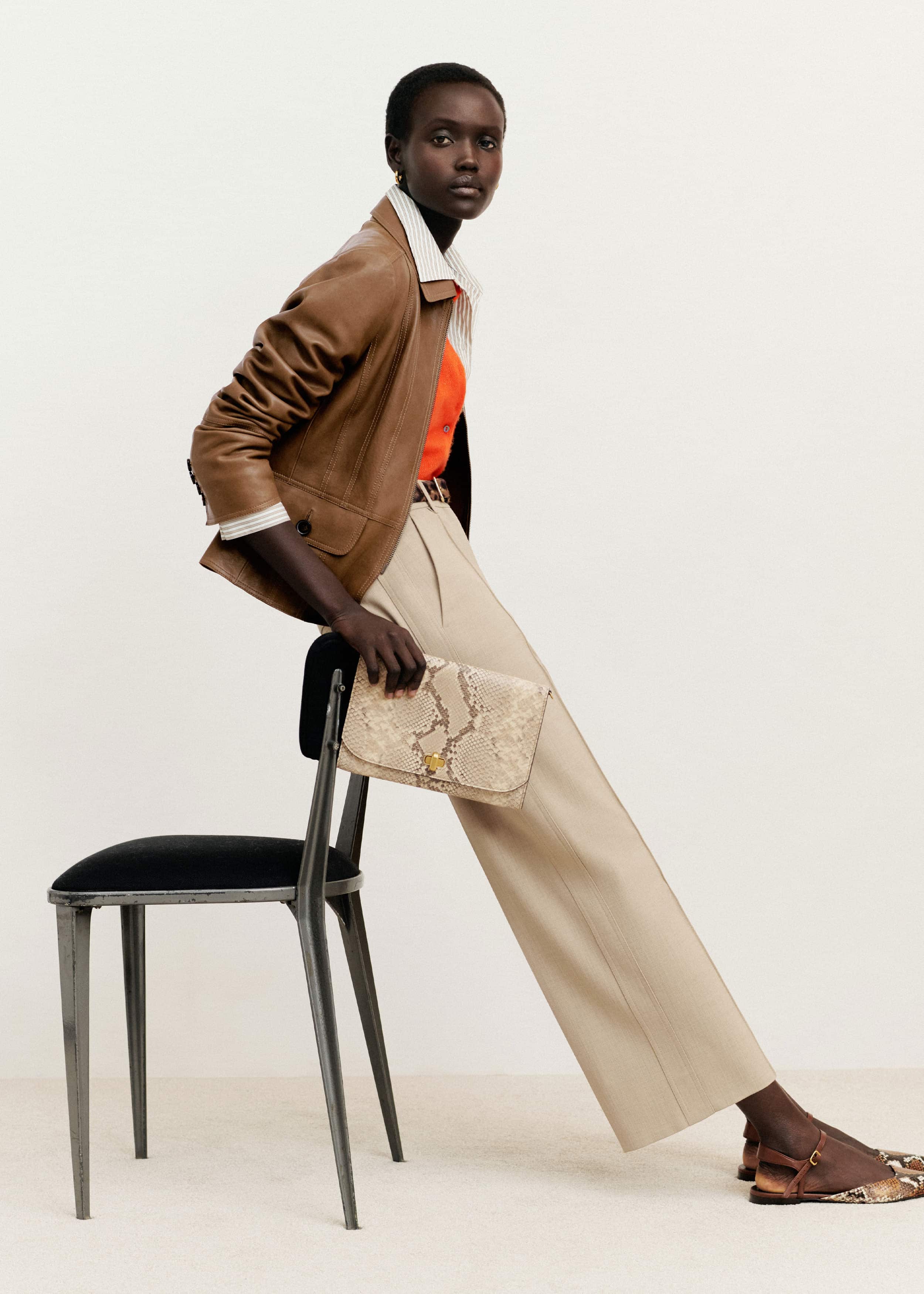 Sand Tailored Straight Crop Pant meandem