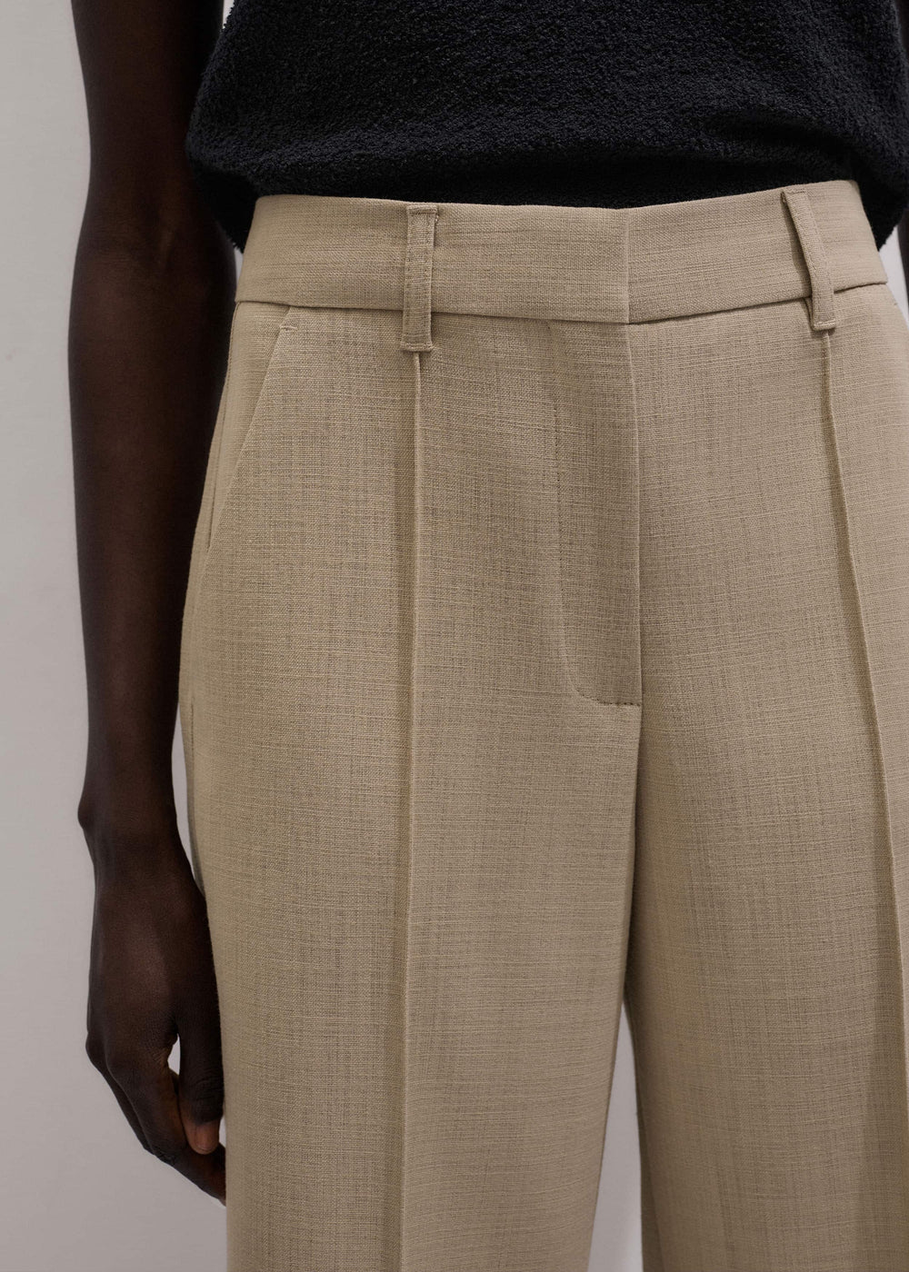 Sand Tailored Straight Crop Pant meandem