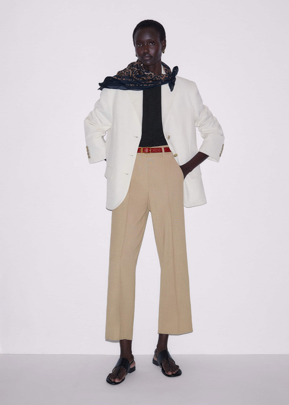 Sand Tailored Straight Crop Pant meandem