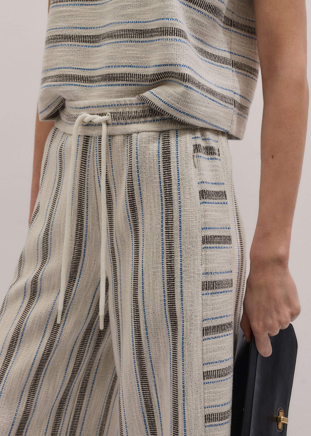 Cream Stripe Crop Track Pant meandem