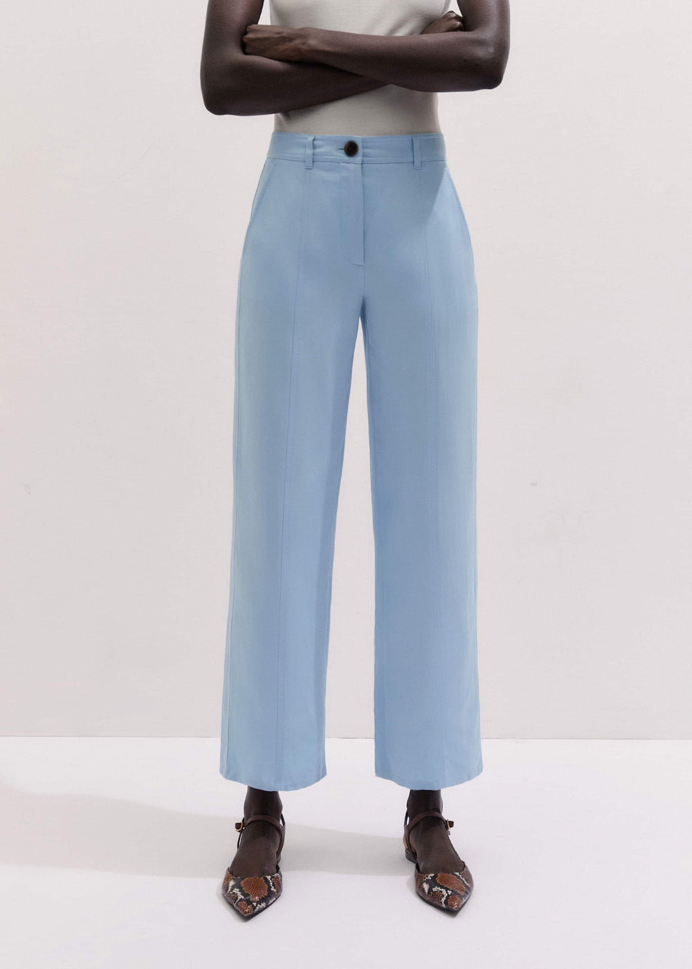 Blue Straight Crop Pant meandem