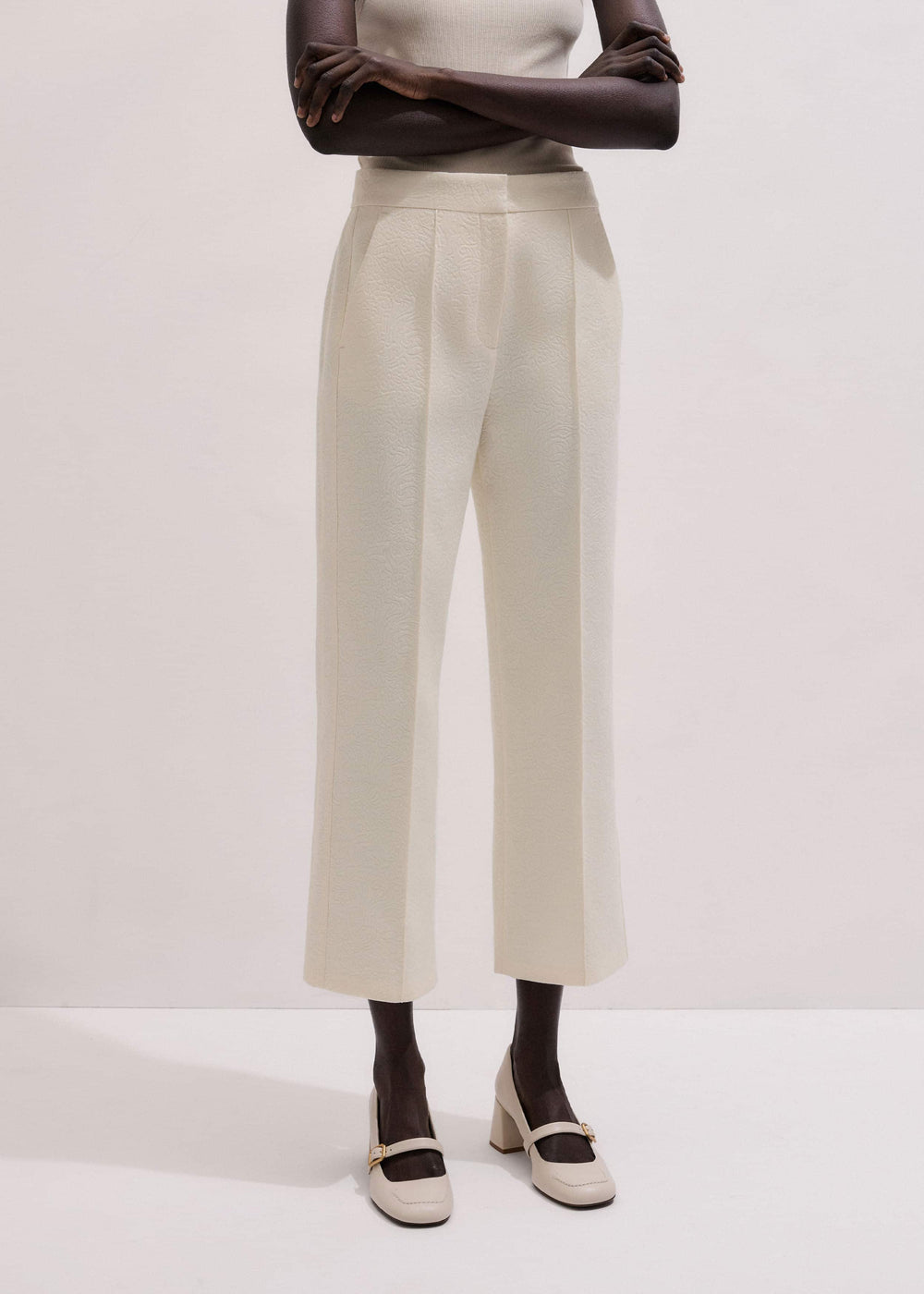 Ivory Luxe Jacquard Straight Crop Pant meandem