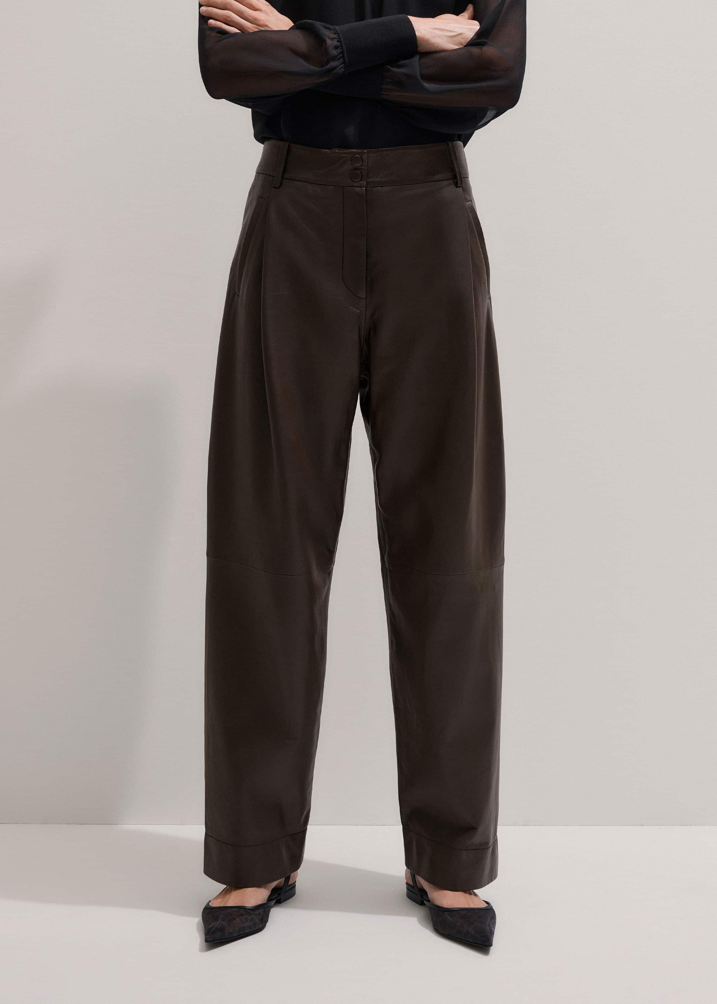 Brown Leather Clever Tapered Pant meandem