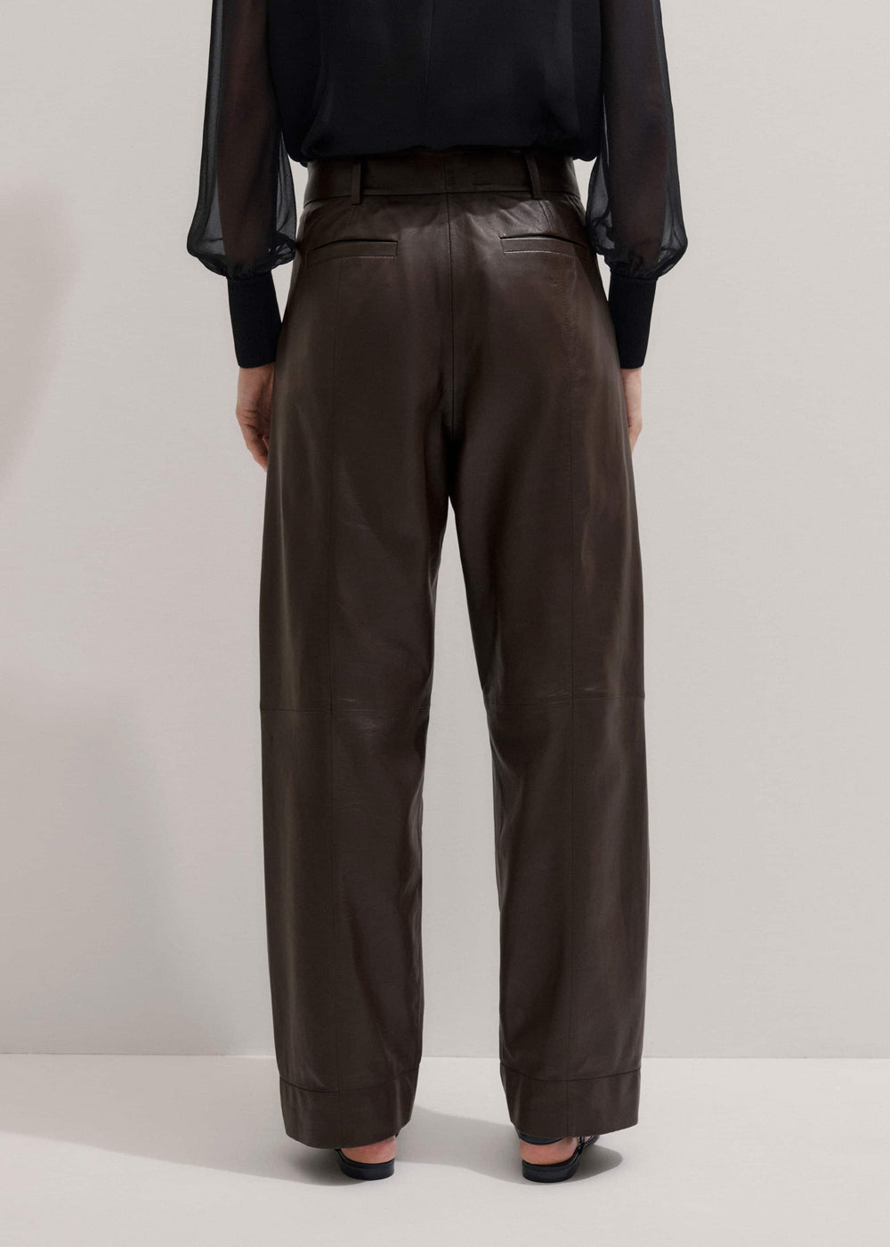 Brown Leather Clever Tapered Pant meandem