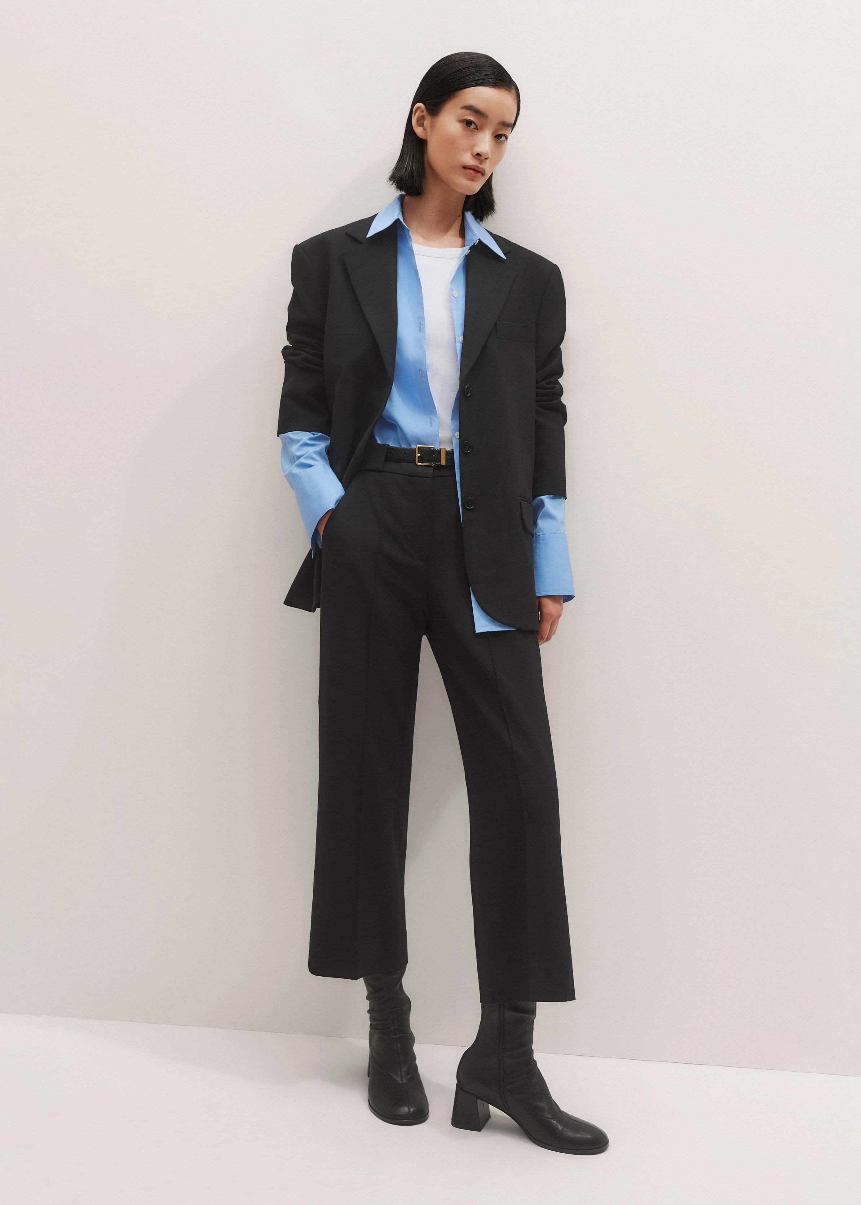 Black Straight Crop Pant meandem