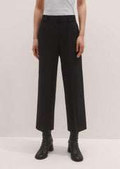 Black Straight Crop Pant meandem