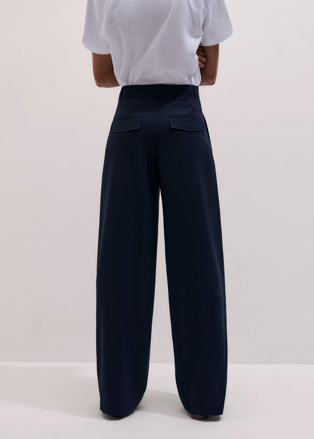 Navy Extreme Taper Pant meandem