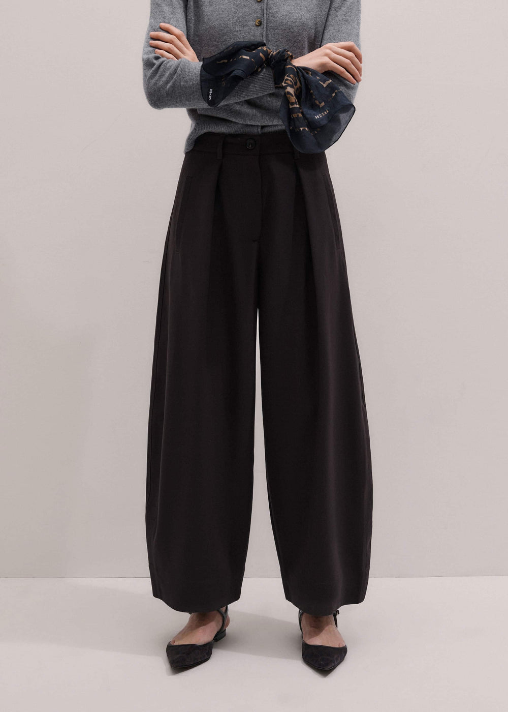 Brown Barrel-Leg Pant meandem
