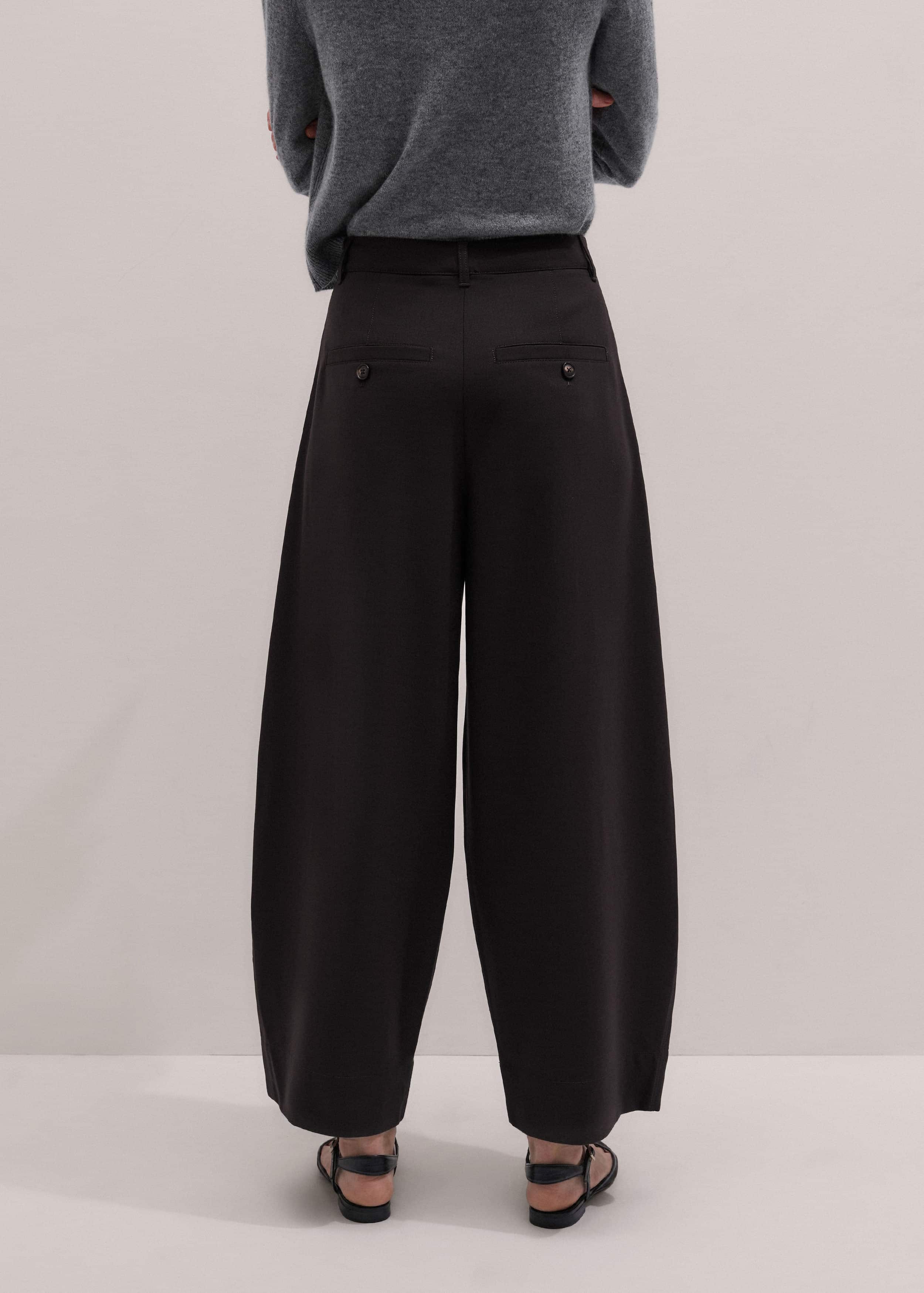 Brown Barrel-Leg Pant meandem