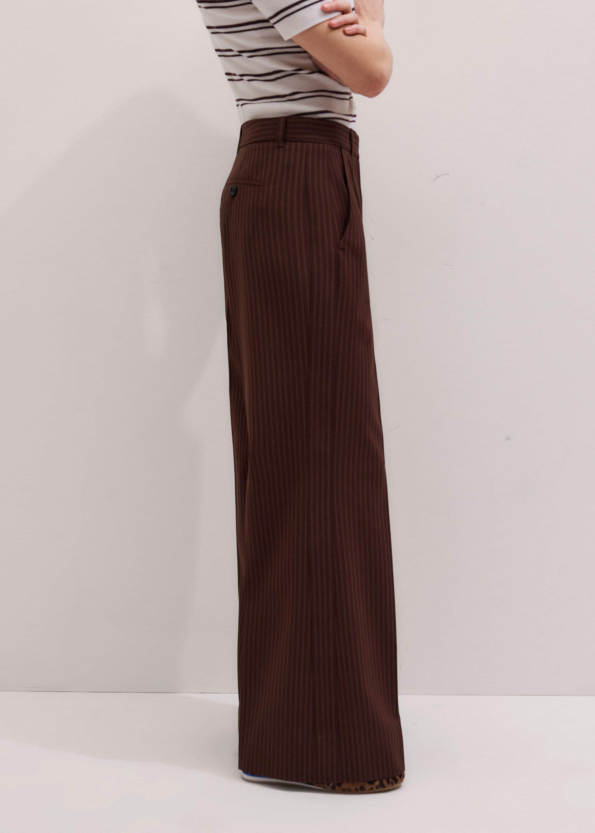 Cinnamon Pinstripe Leg Elongator Pant meandem