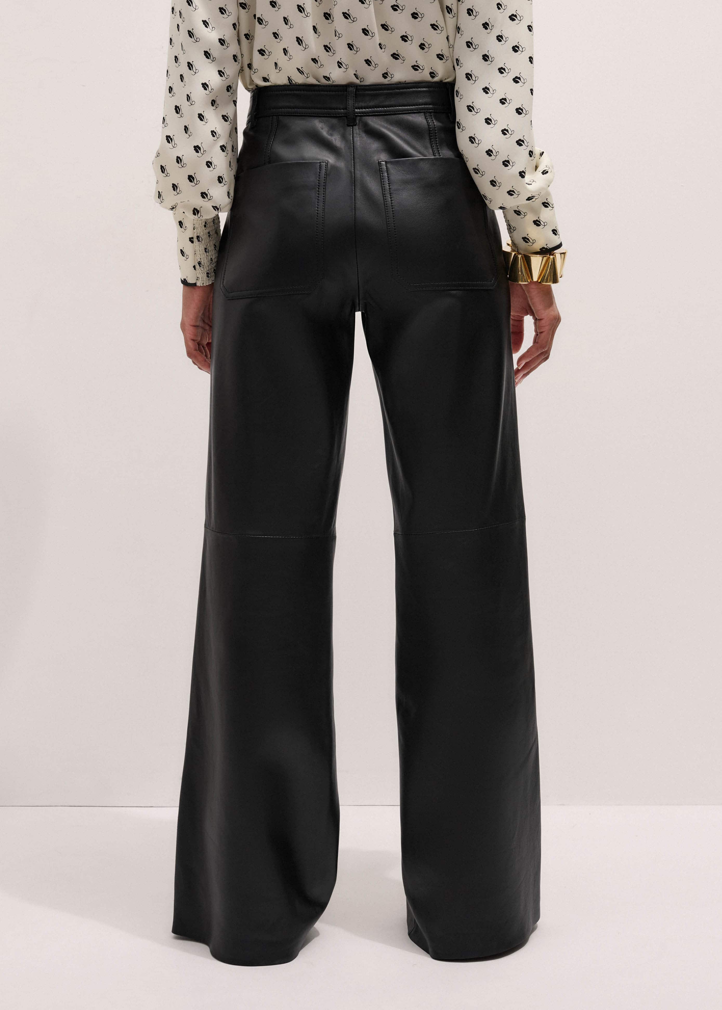 Black Boot Cut Pant meandem