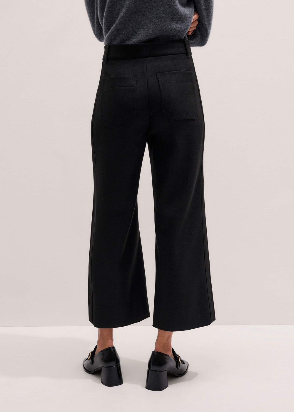 Black Stretch Twill Patch Pocket Cropped Kick-Flare Pant meandem