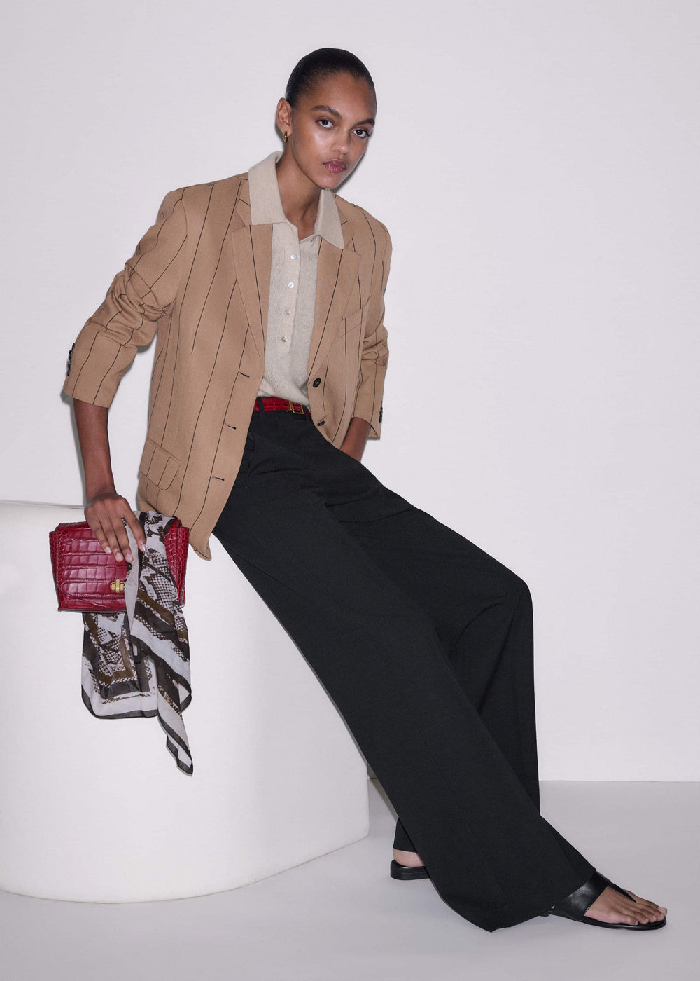 Black Tailored Leg Elongator Pant meandem