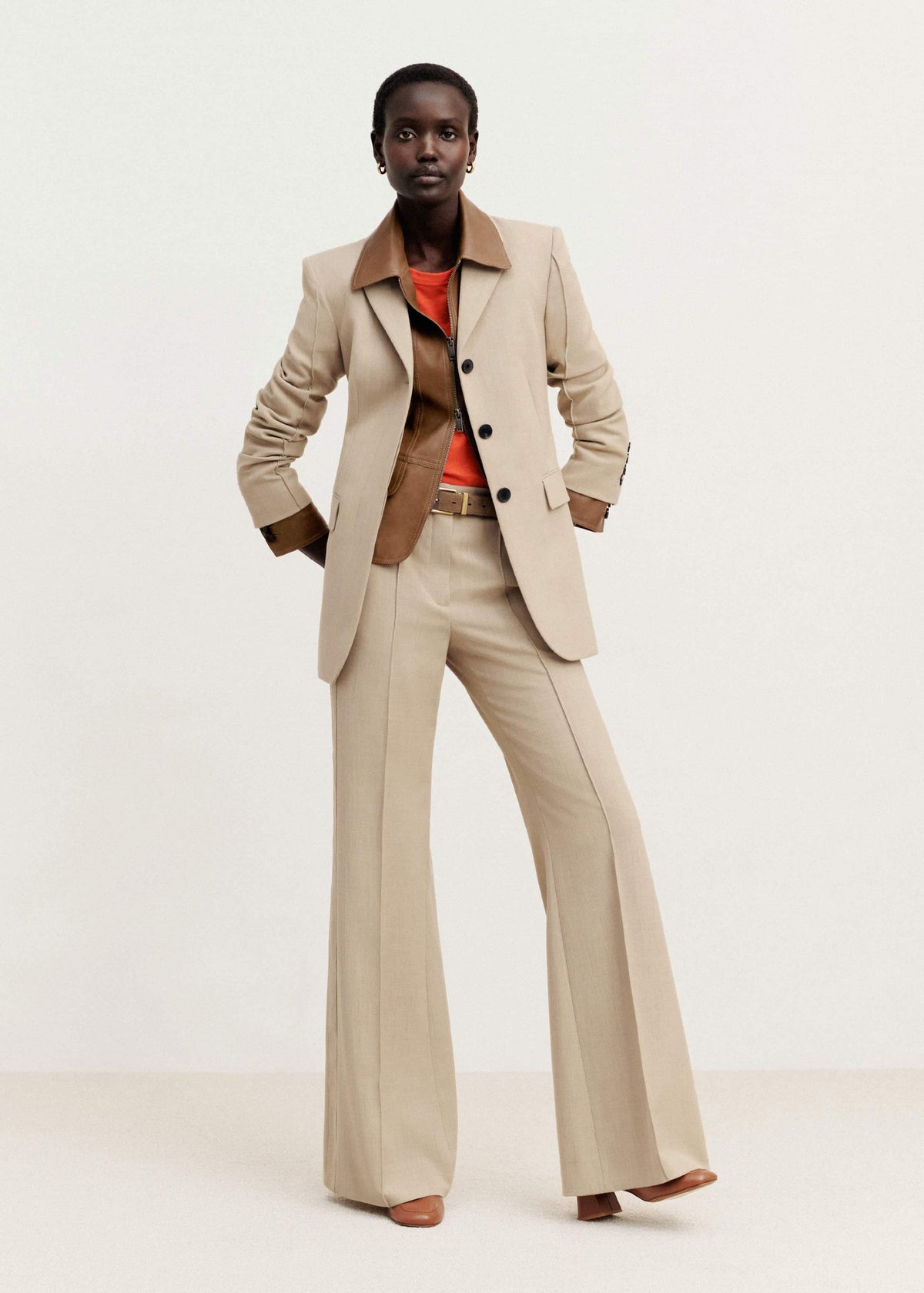 Sand Tailored Leg Elongator Pant meandem
