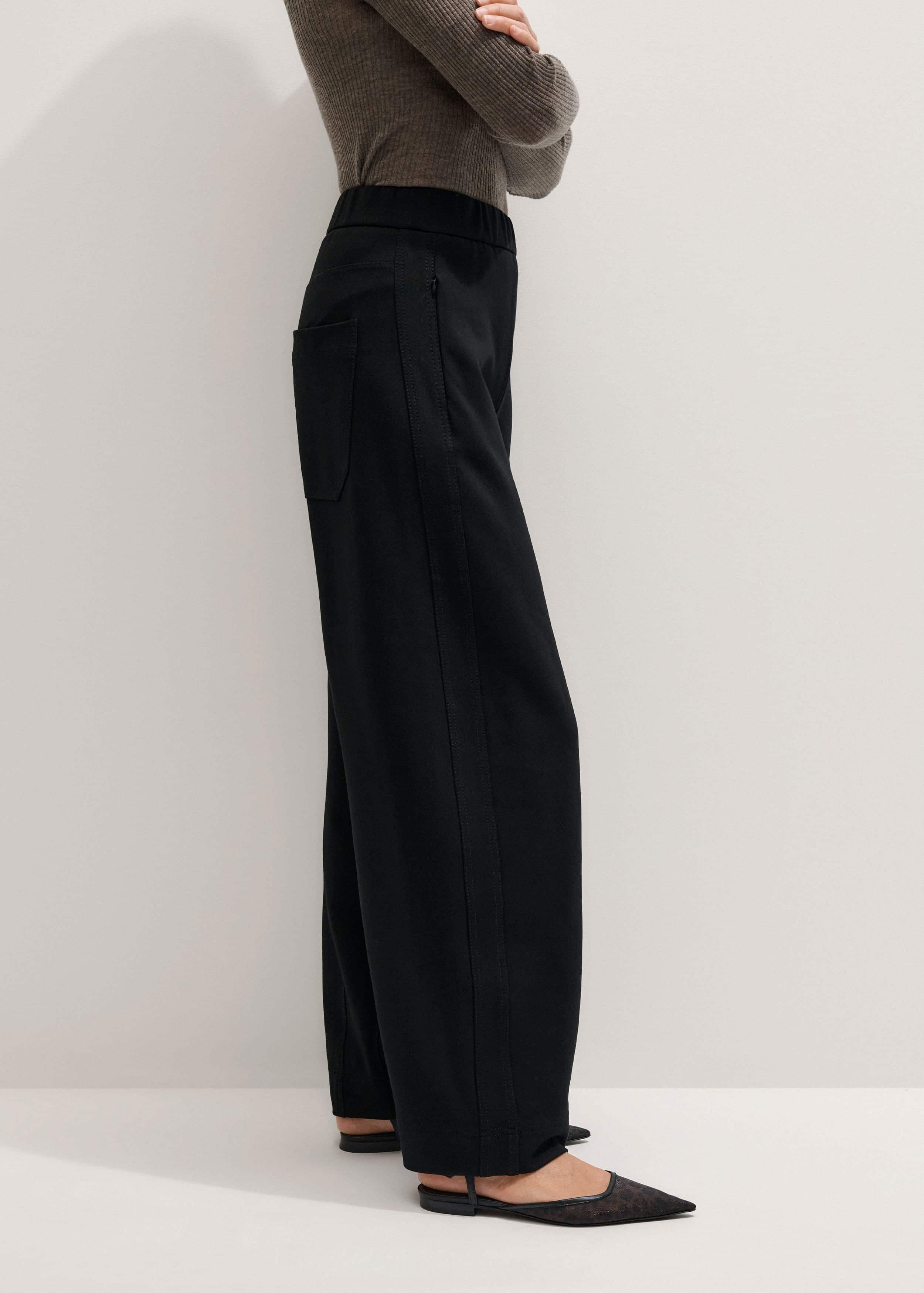 Black Luxe Travel Tailoring Barrel-Leg Pant meandem