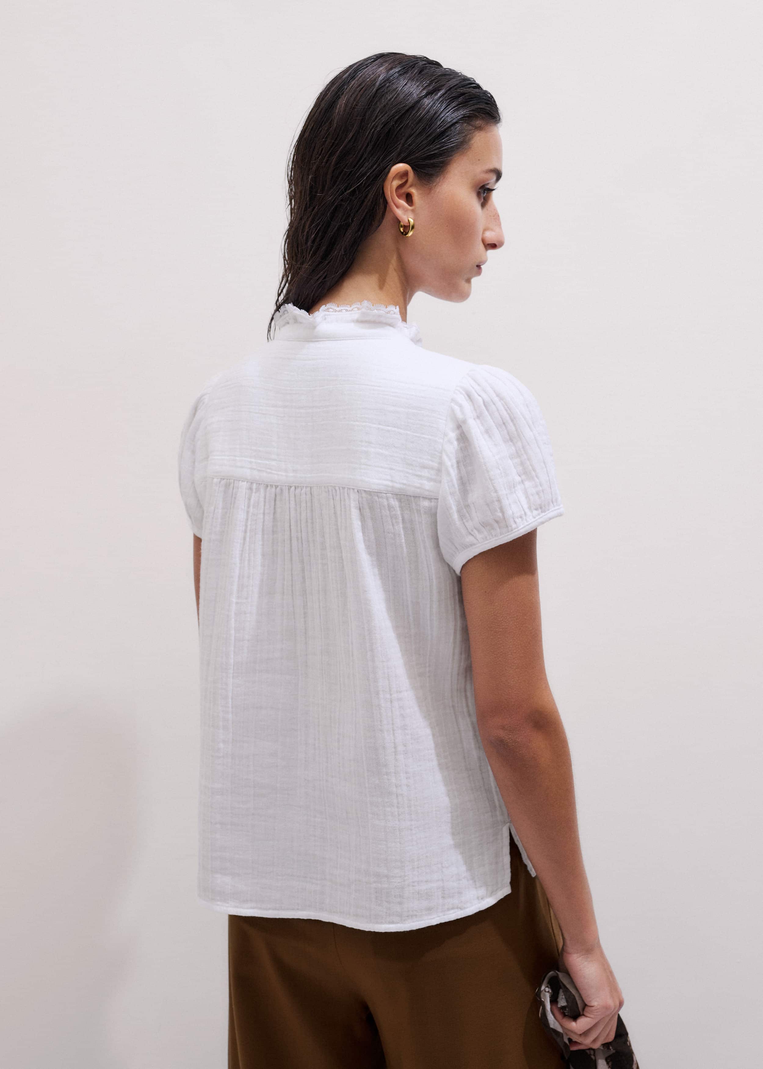 White Straight Cheesecloth Cap-Sleeve Blouse meandem
