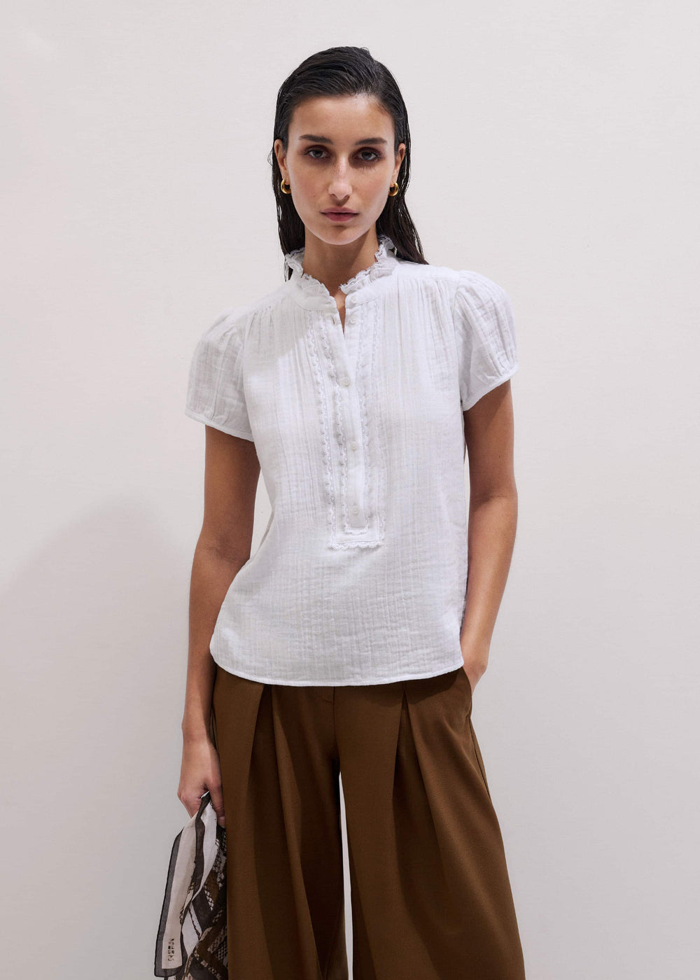 White Straight Cheesecloth Cap-Sleeve Blouse meandem