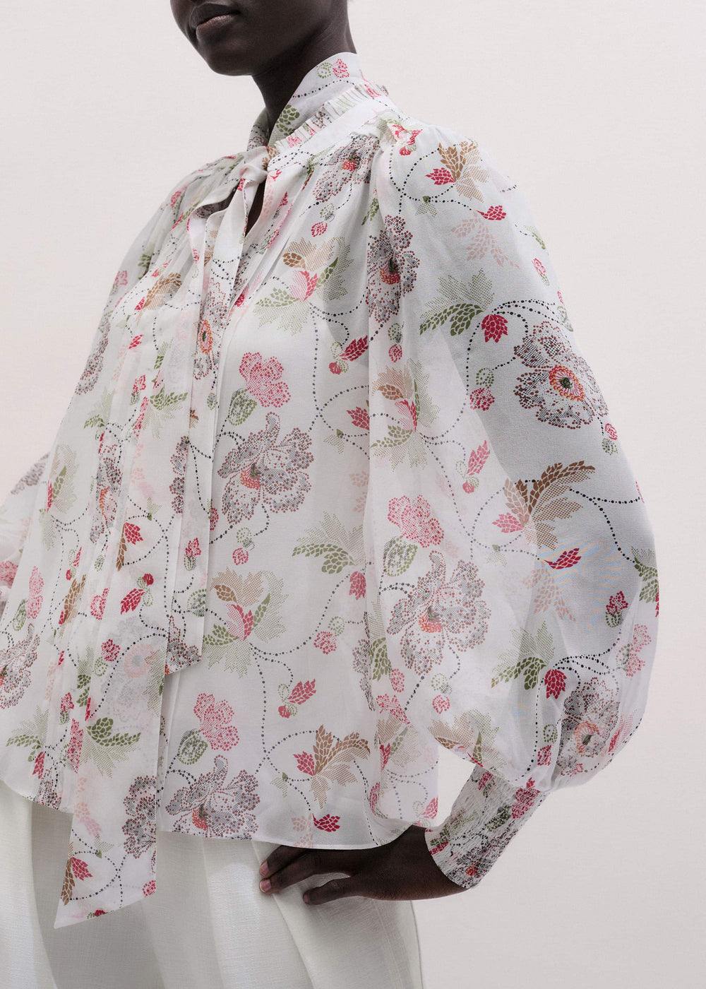 Cream Silk Balloon Sleeve Blouse meandem
