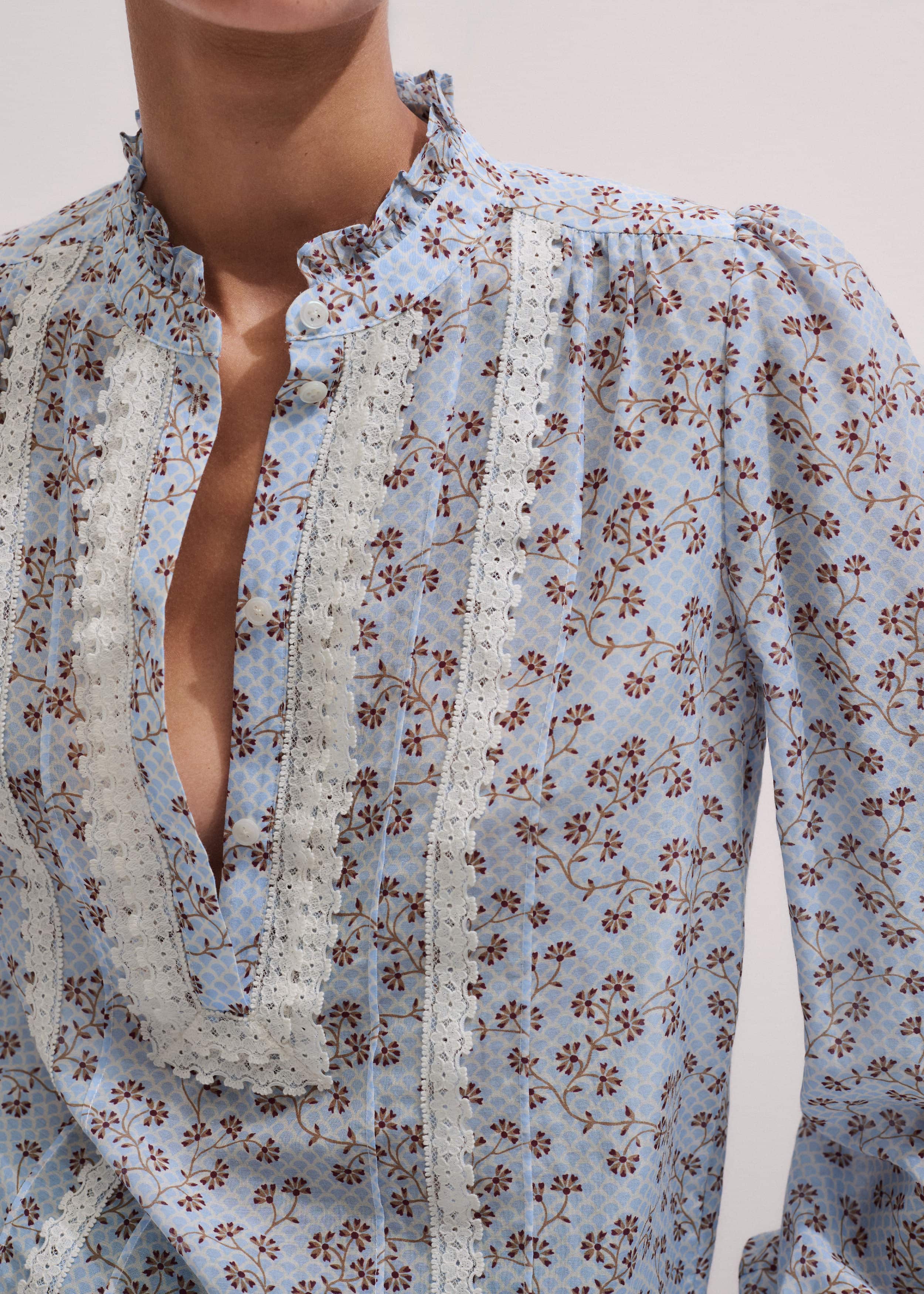 Blue Scallop Daisy Print Trim Detail Blouse + Tie meandem