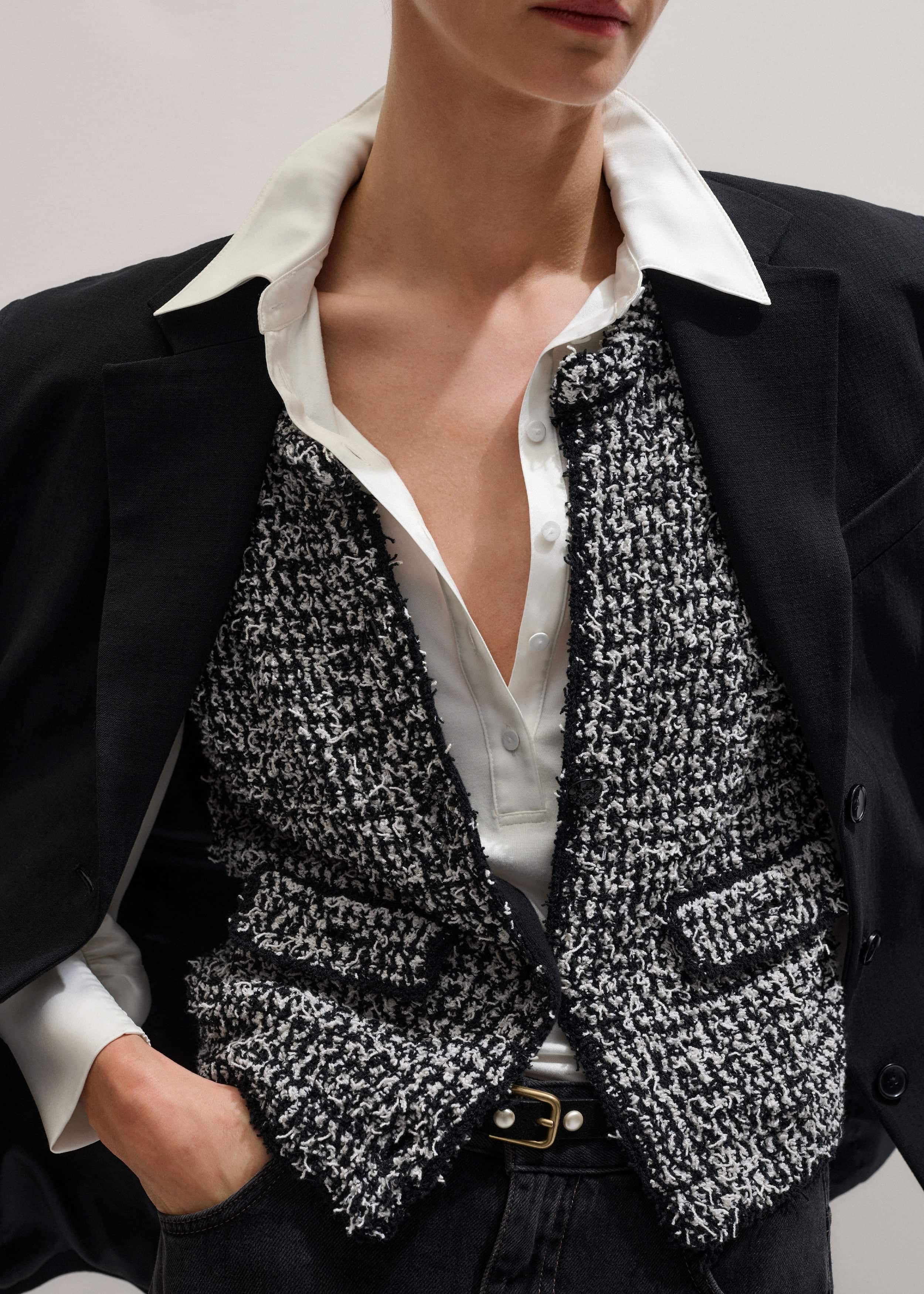 Cream Fluid Sleeve Layering Blouse meandem