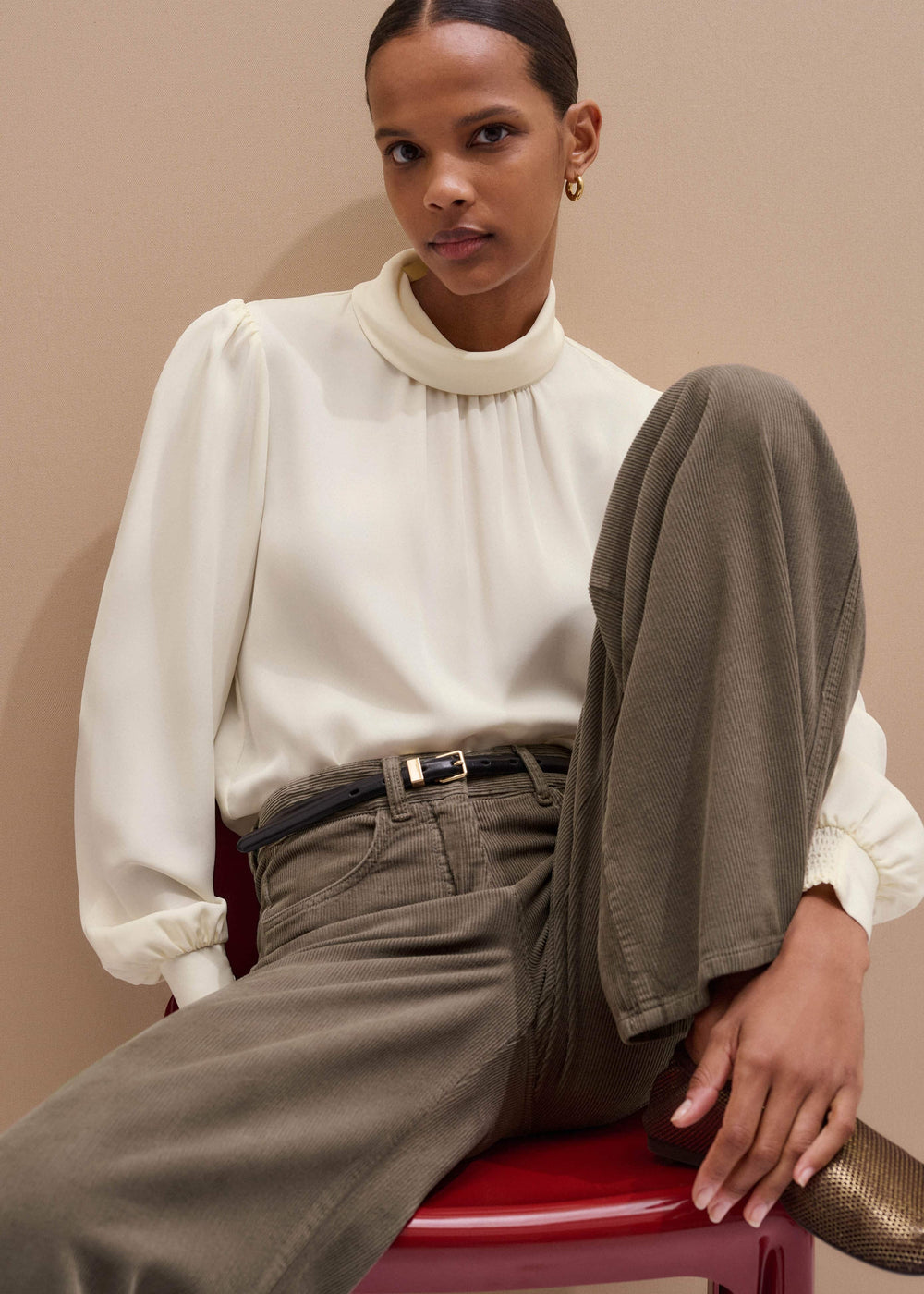 Cream Silk High Neck Slim Cut Blouse meandem