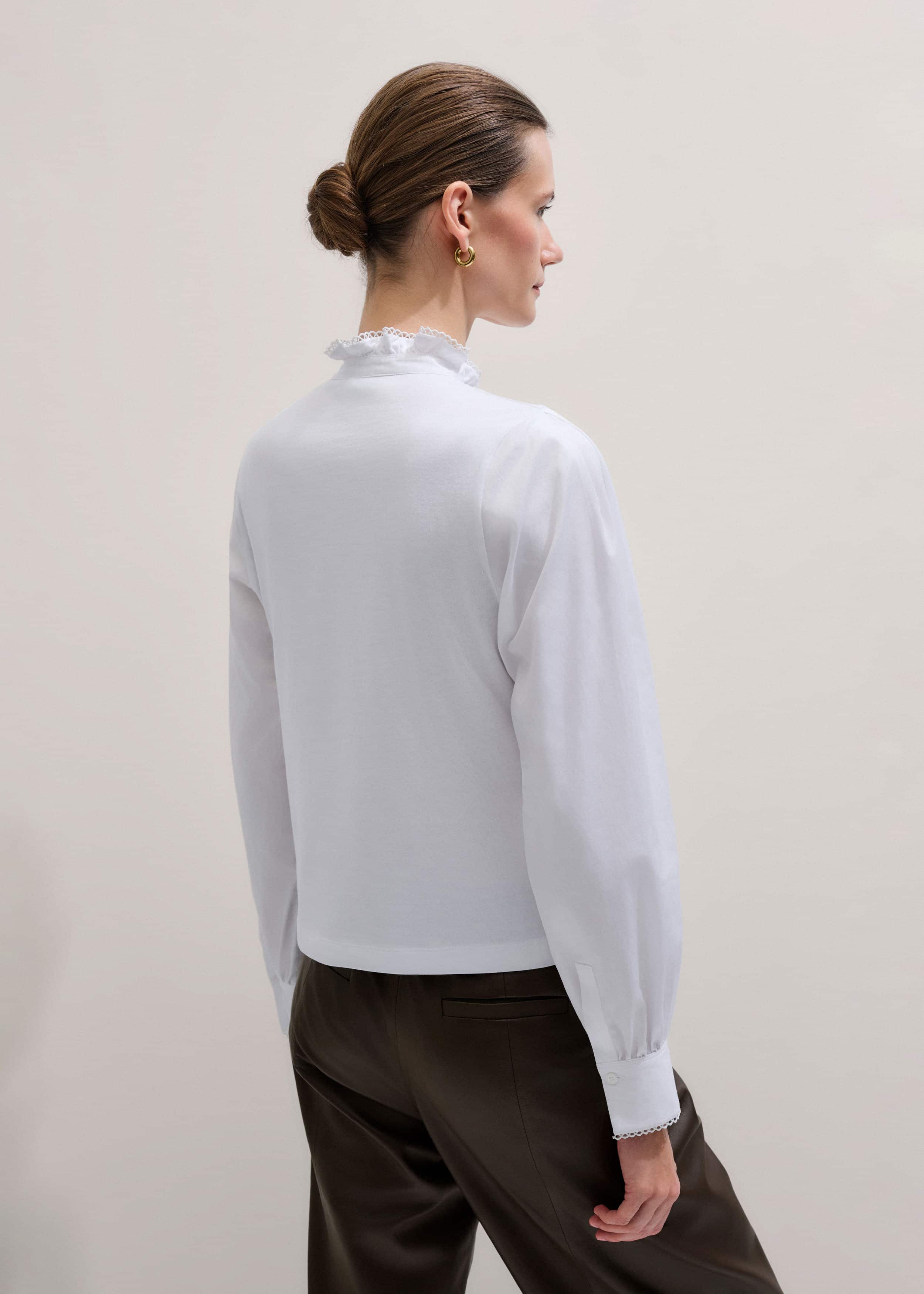 White Frill Neck Layering Blouse meandem