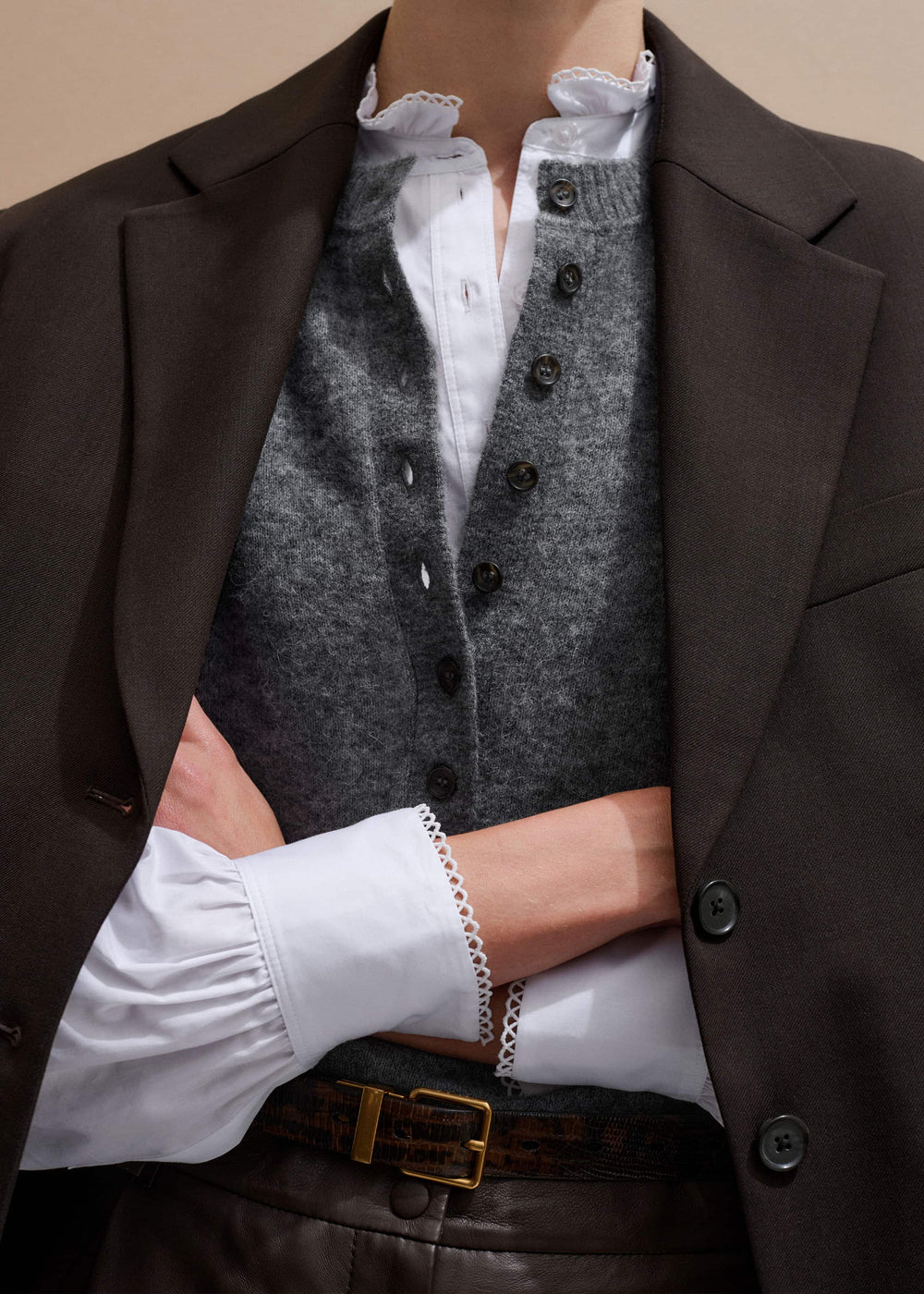 White Frill Neck Layering Blouse meandem