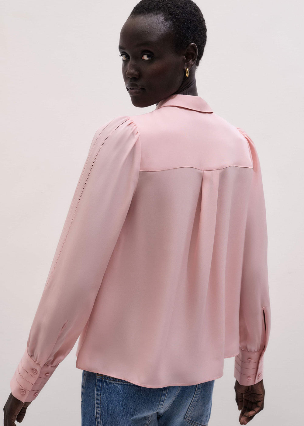 Pink Silk Feminine Embroidered Fluid Straight Blouse meandem