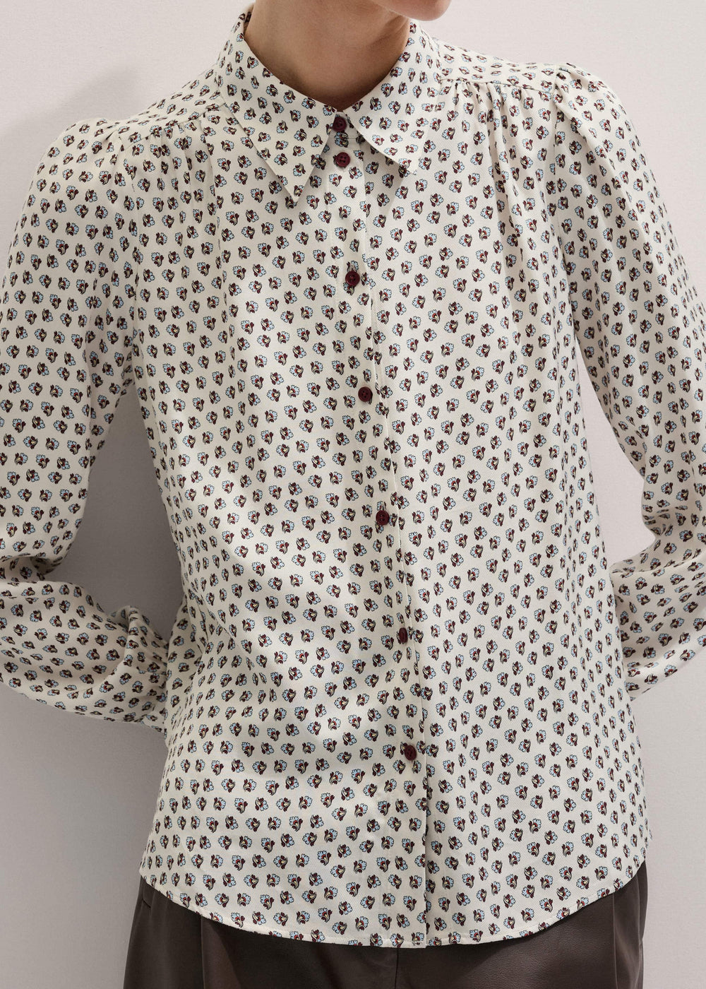 Cream Micro Paisley Print Blouse + Tie meandem