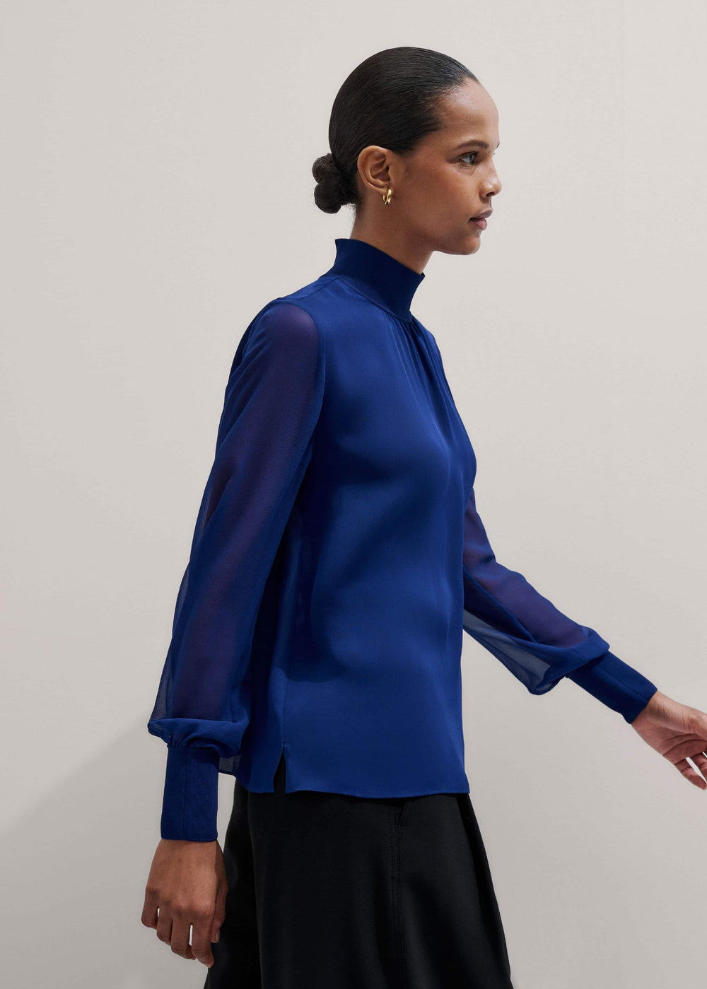 Blue Silk Chic Rib Straight Blouse meandem