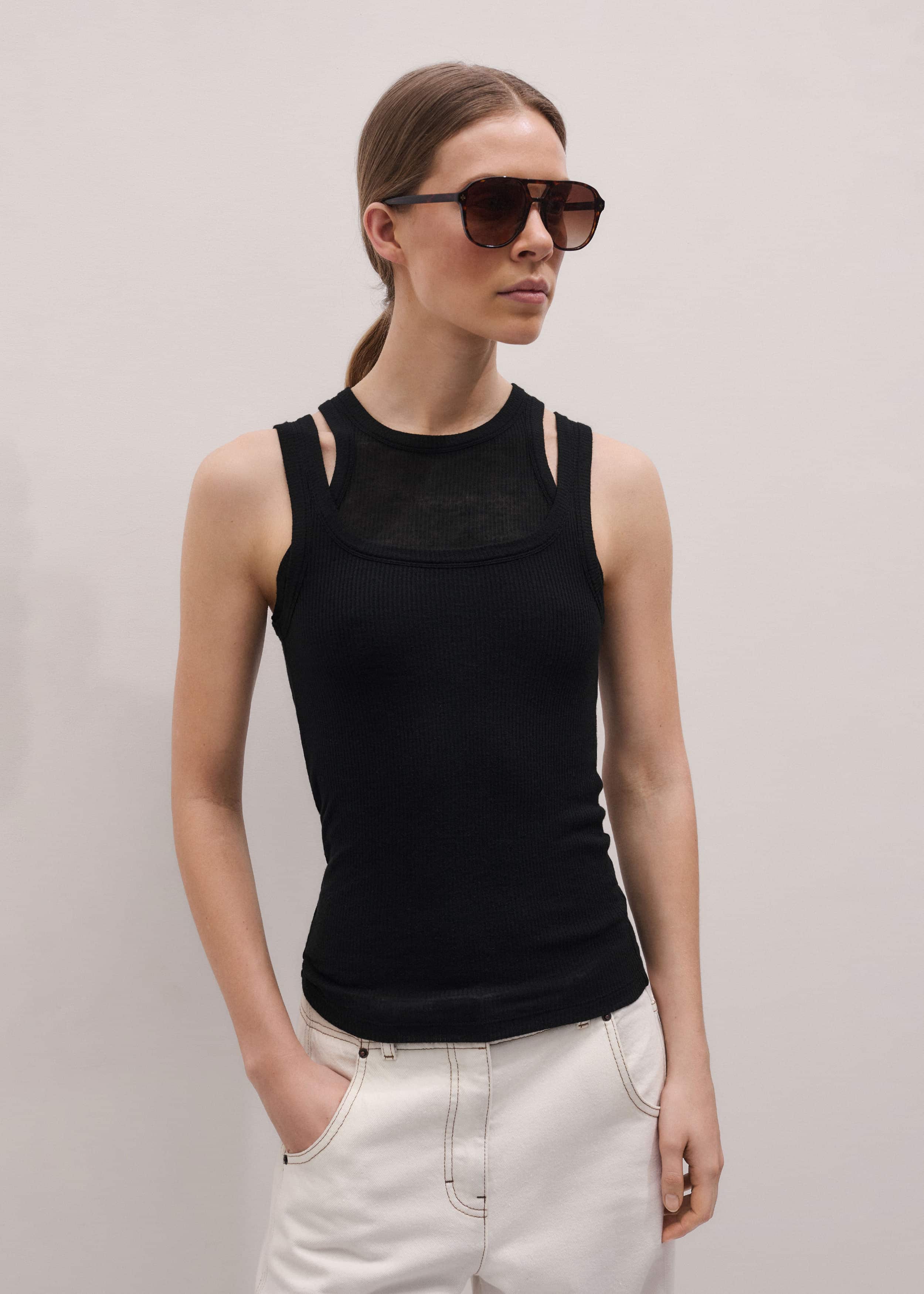 Black 2-in-1 Vest meandem