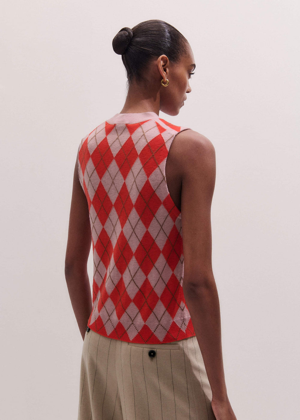 Pink Fine Argyle Slim Knit Vest meandem