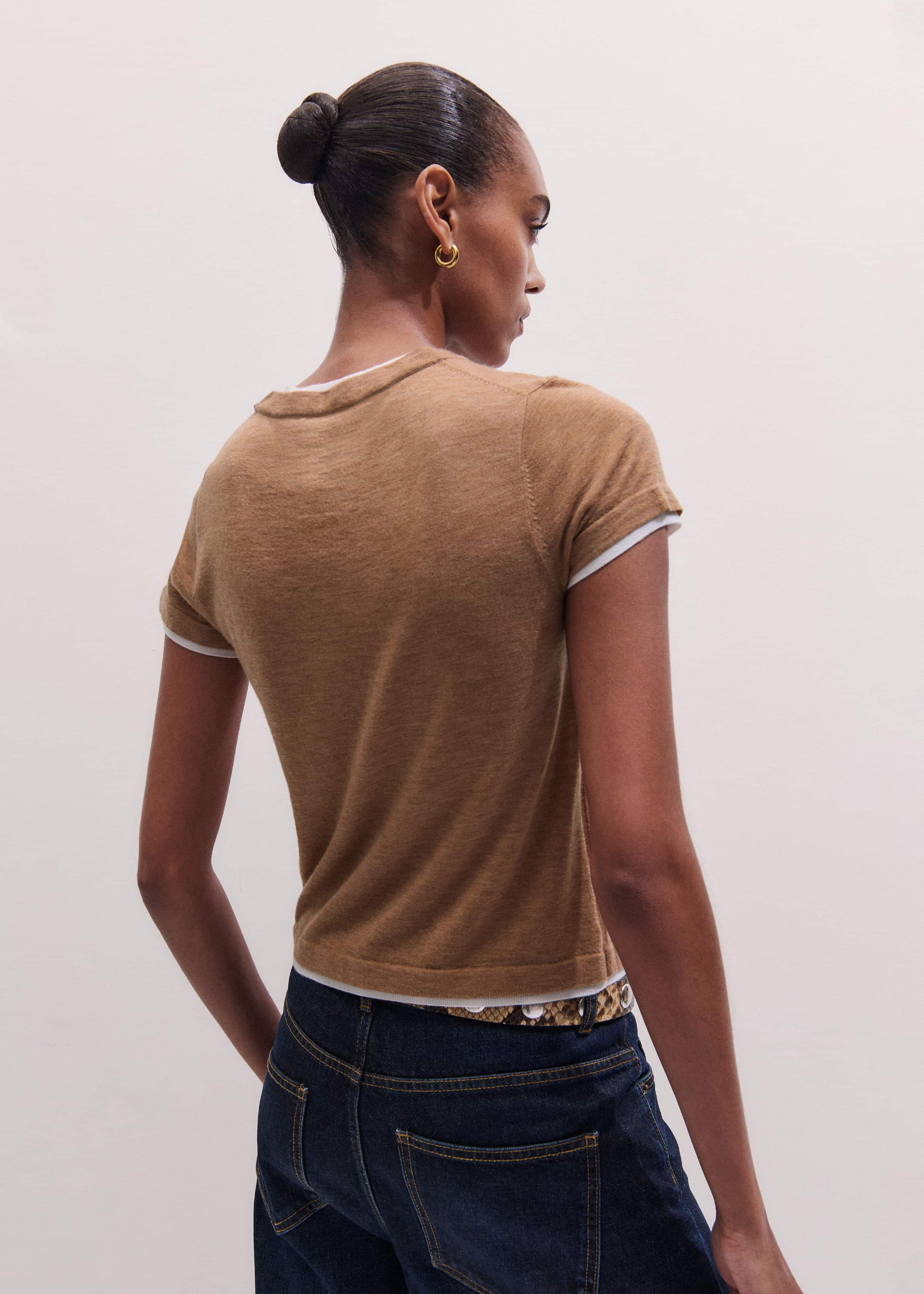 Light Brown Barely There Contrast Trim Knit Baby Tee meandem