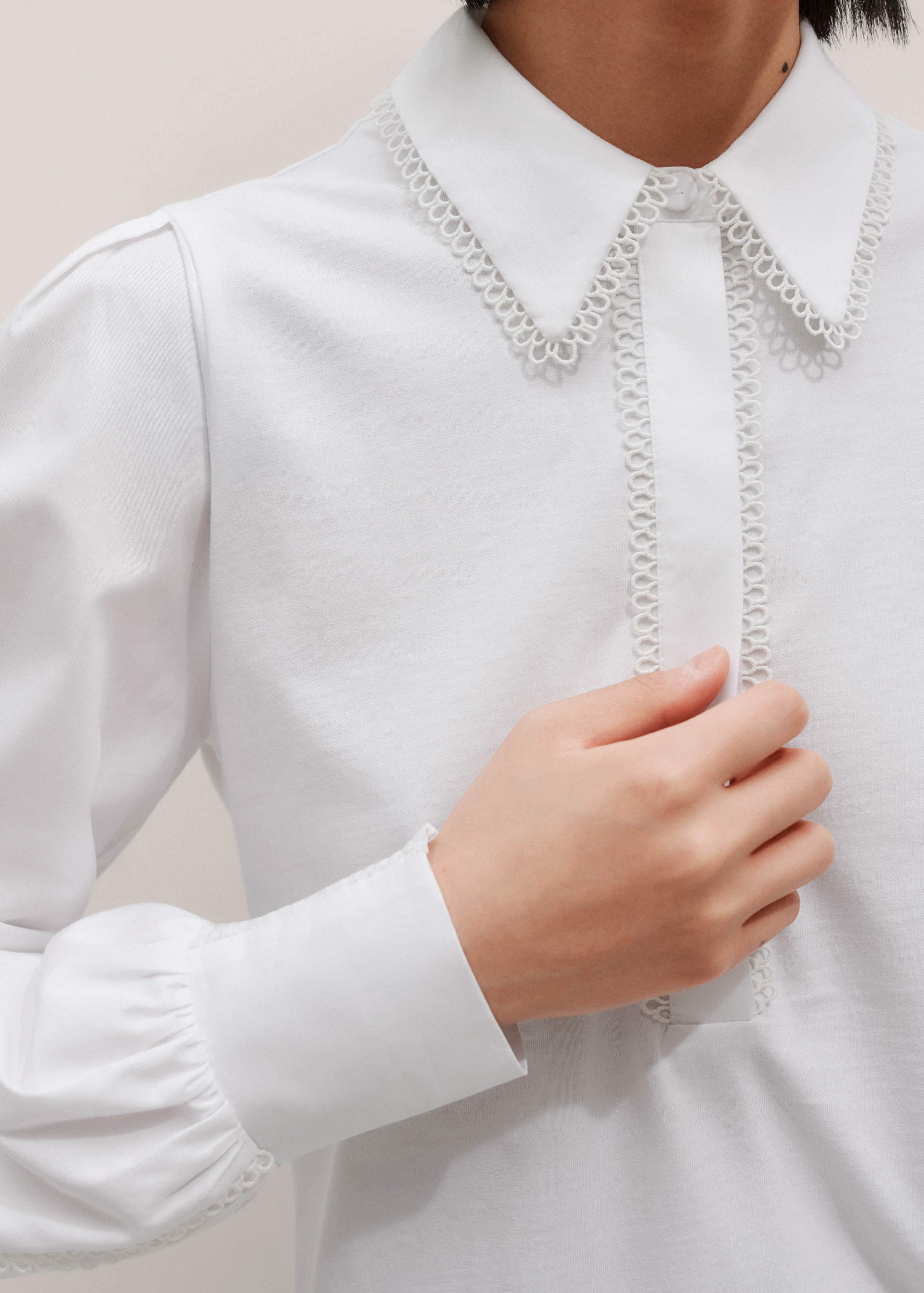 White Collared Layering Top meandem